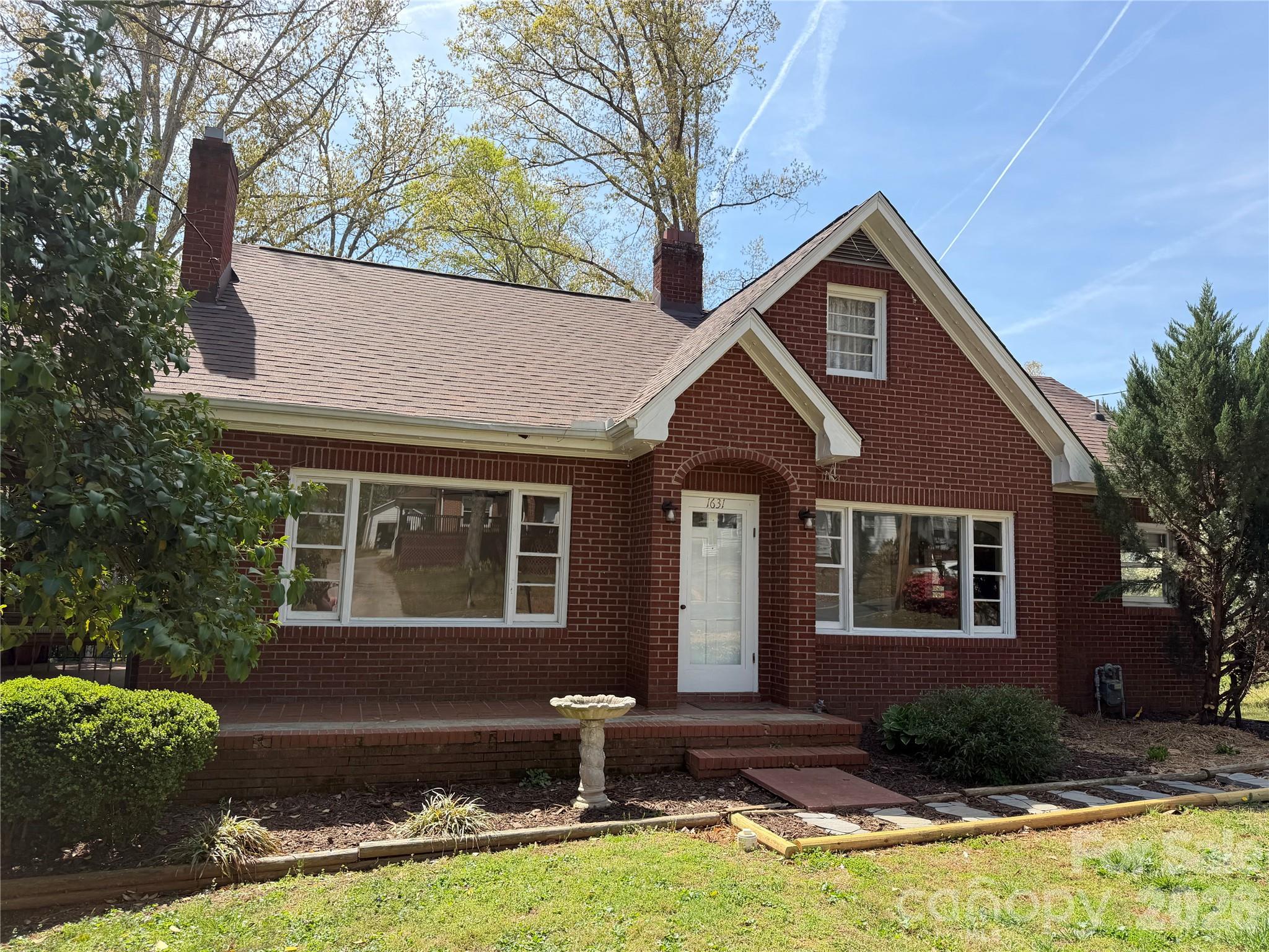 1631 Maple Avenue — Albemarle