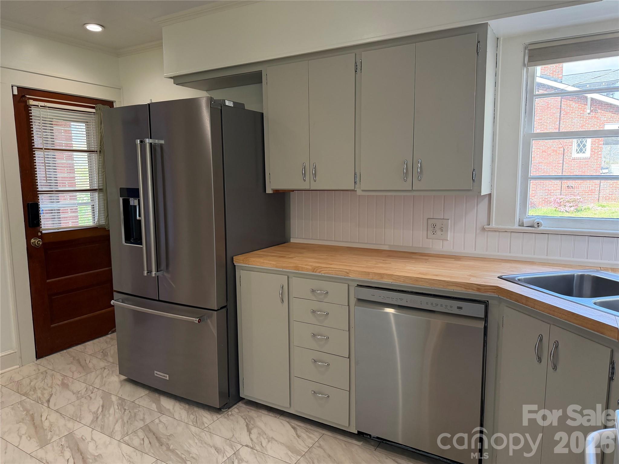 1631 Maple Avenue — Albemarle