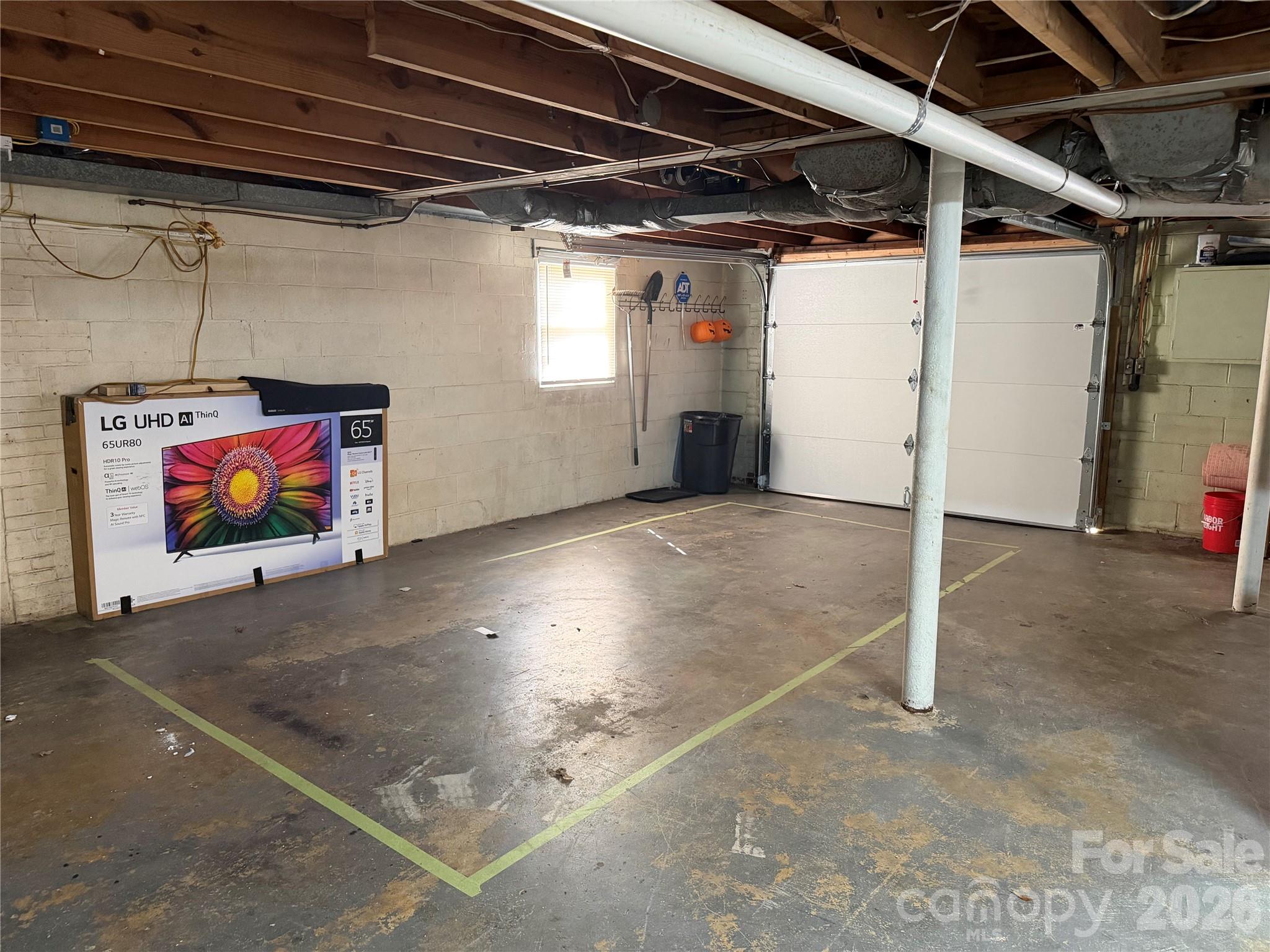 1631 Maple Avenue — Albemarle