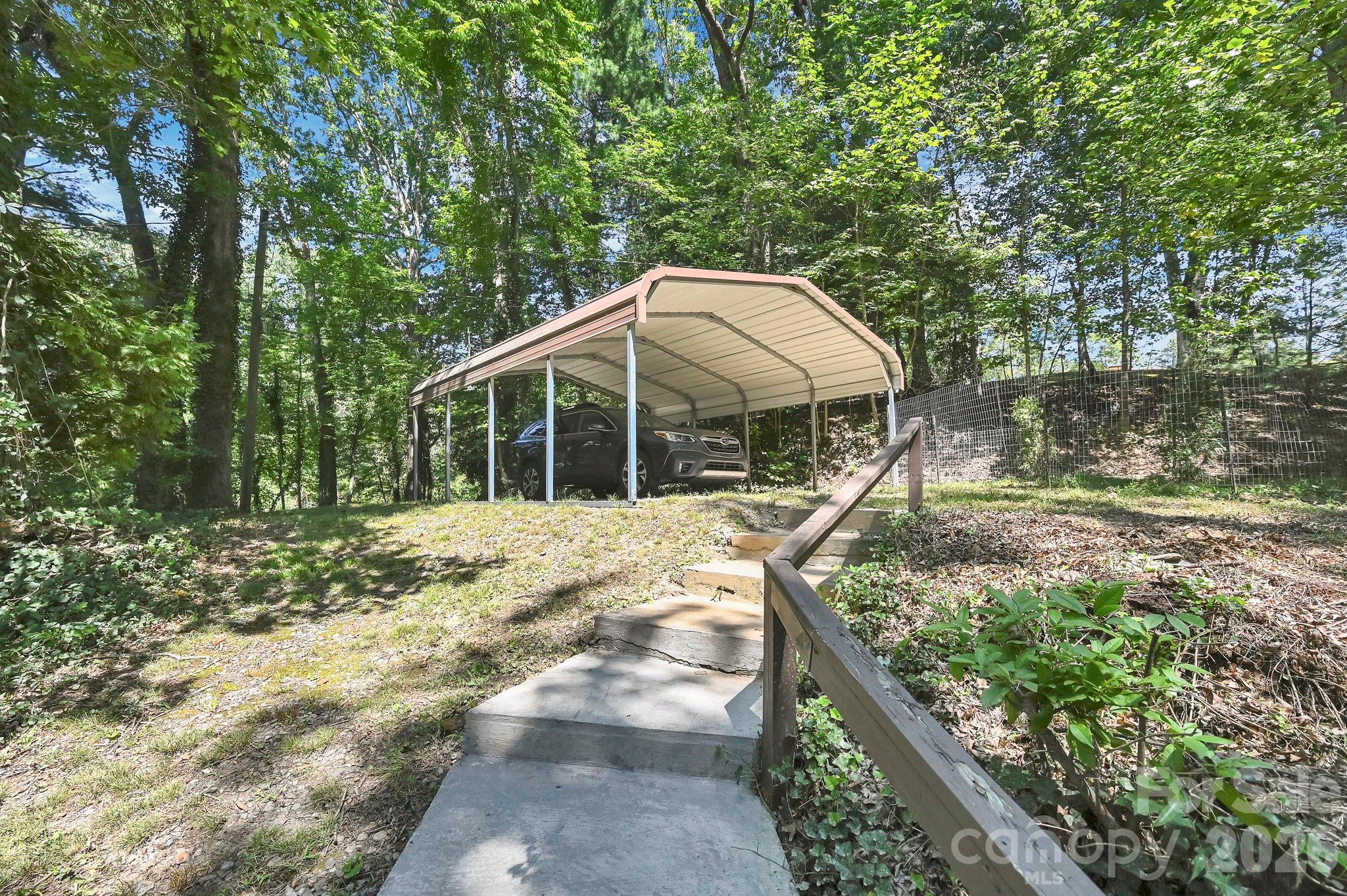 26 Candler School Road — Candler