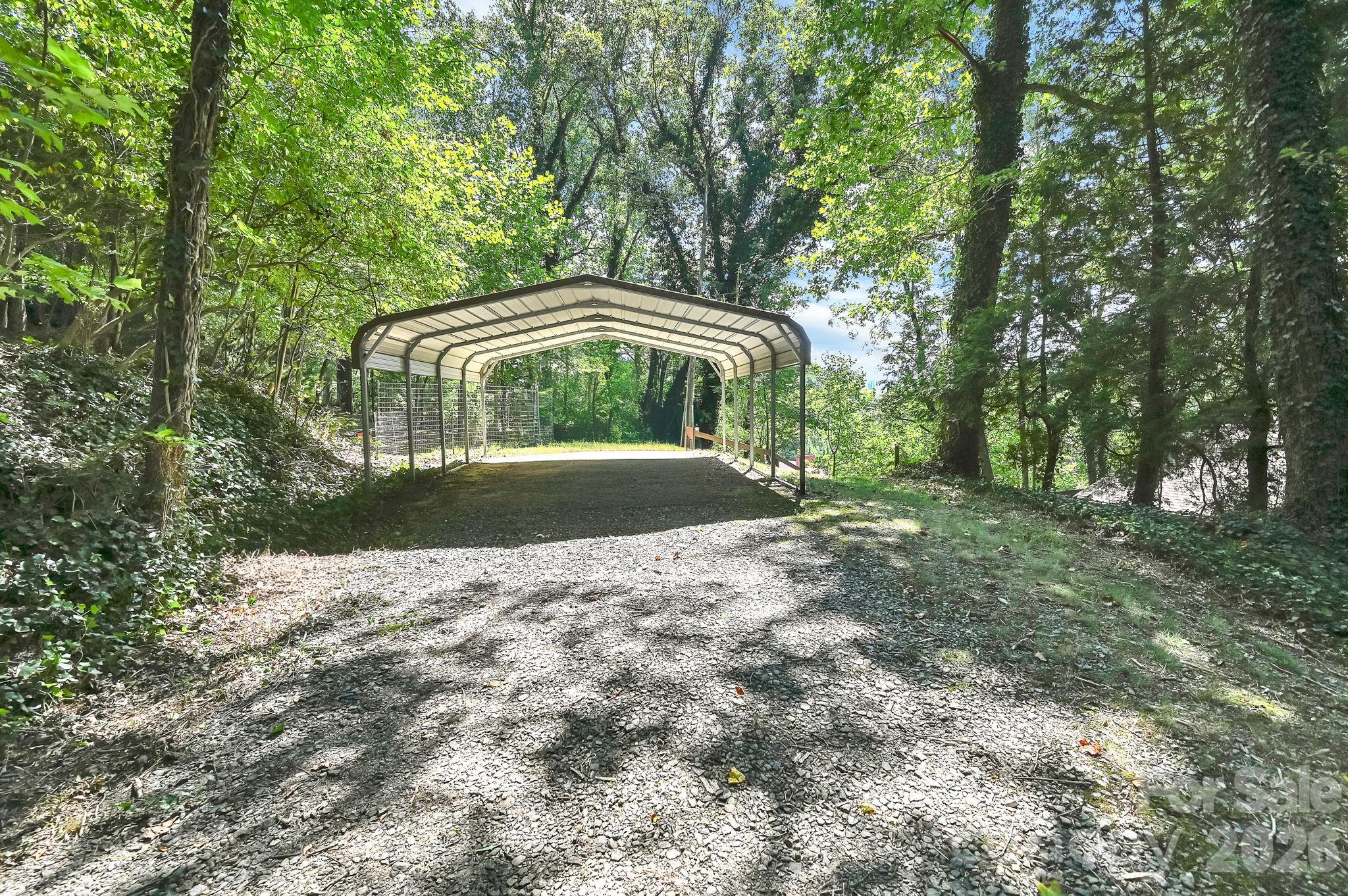 26 Candler School Road — Candler