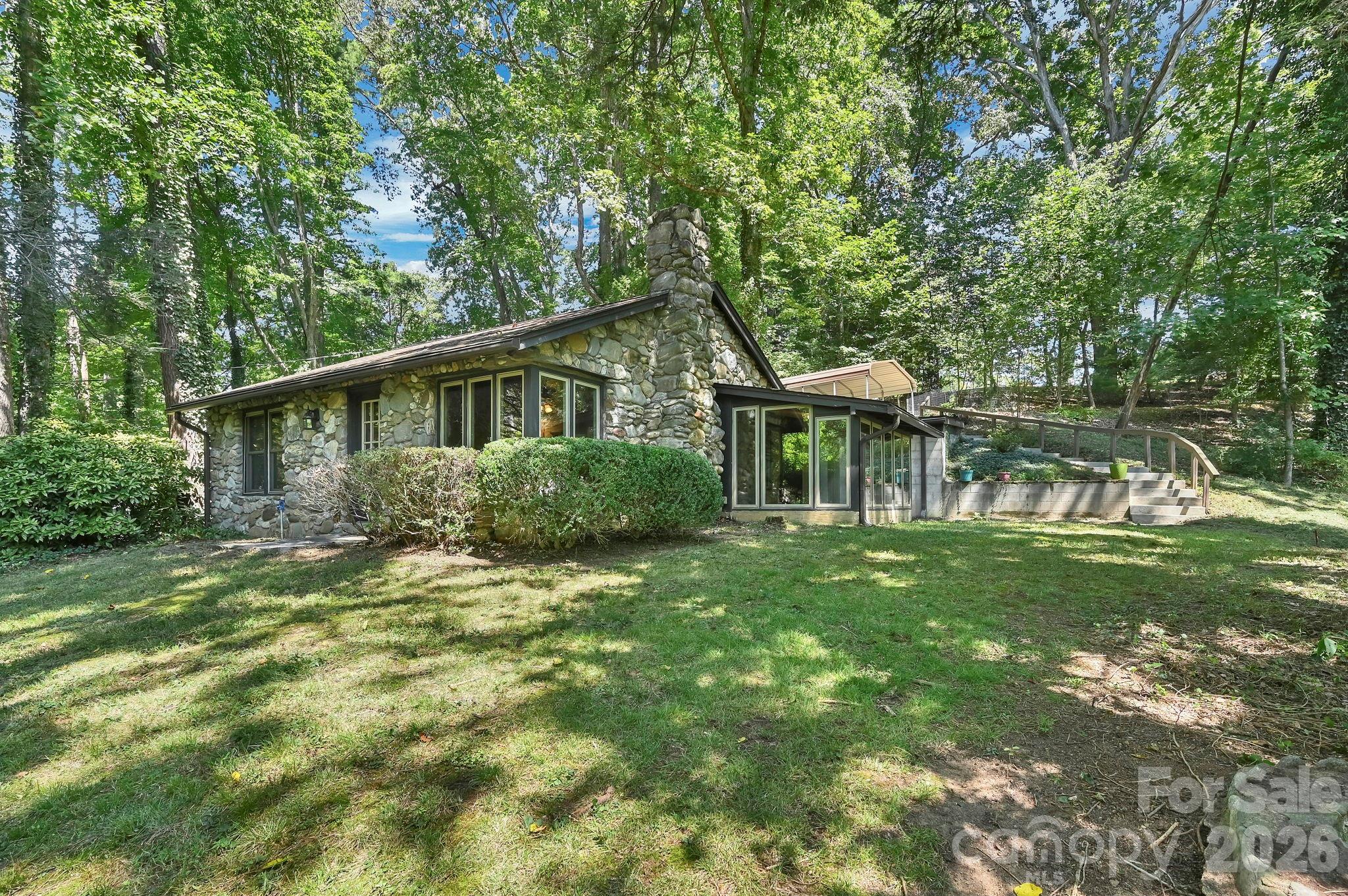 26 Candler School Road — Candler