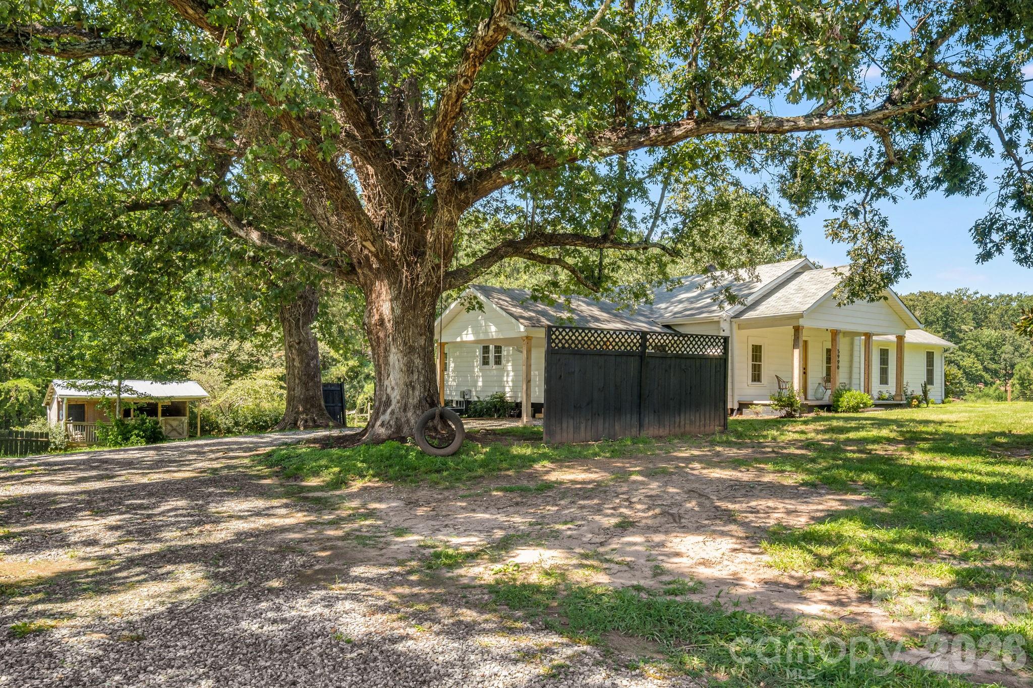 5990 S NC 9 Highway — Tryon