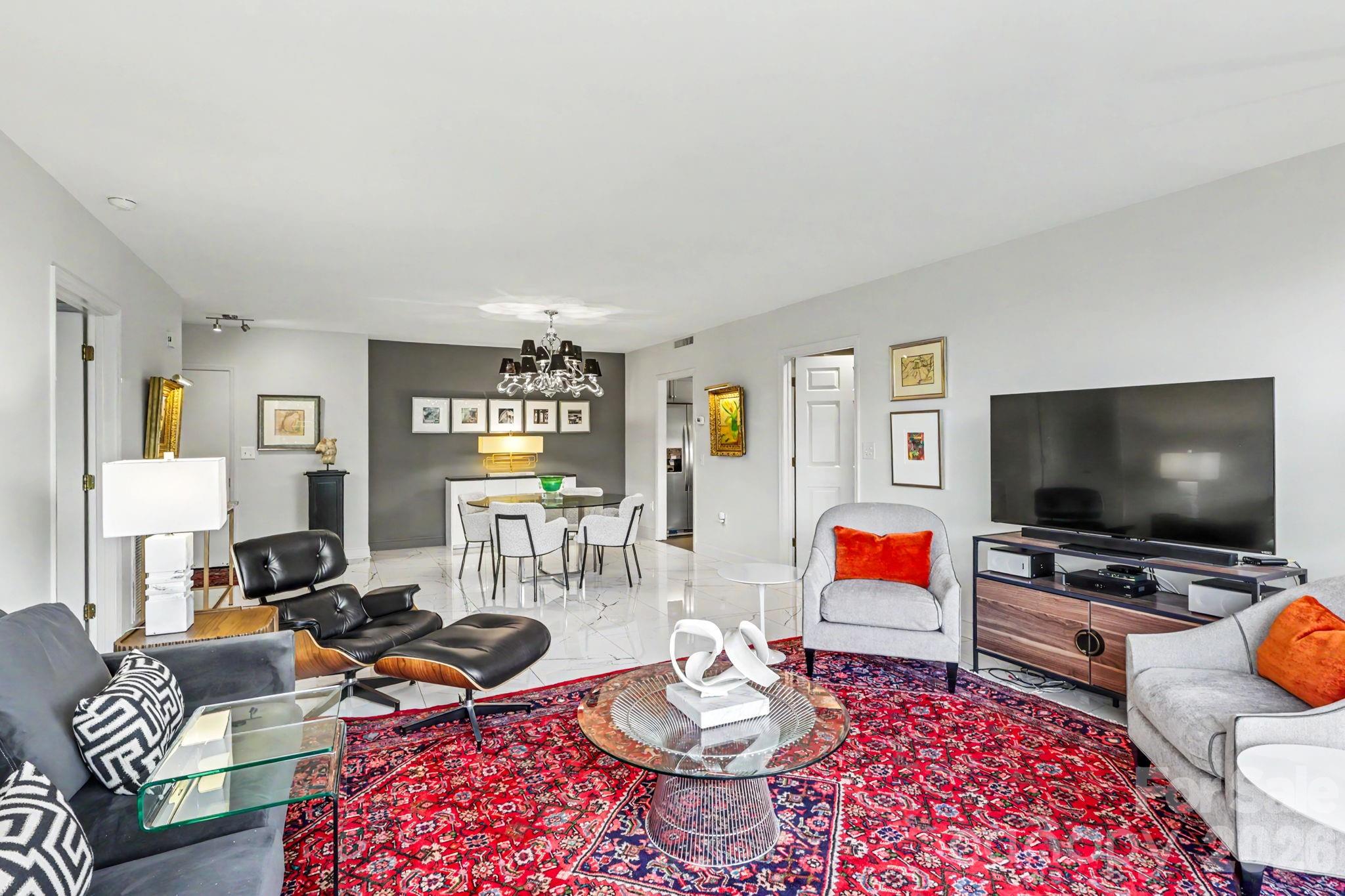 2222 Selwyn Avenue #603 — Charlotte