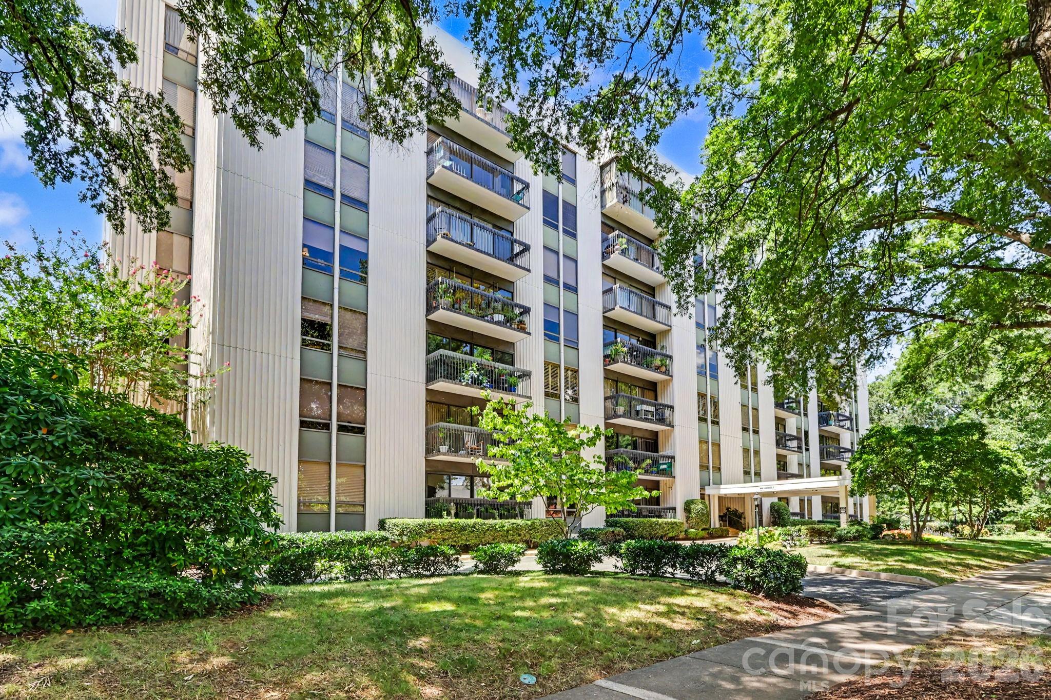 2222 Selwyn Avenue #603 — Charlotte
