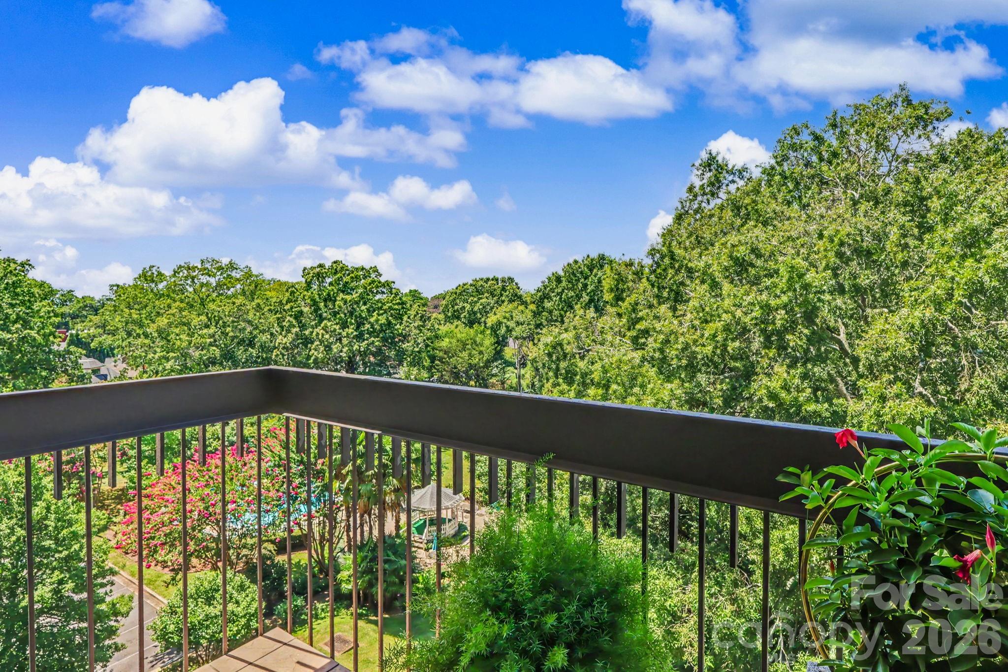 2222 Selwyn Avenue #603 — Charlotte