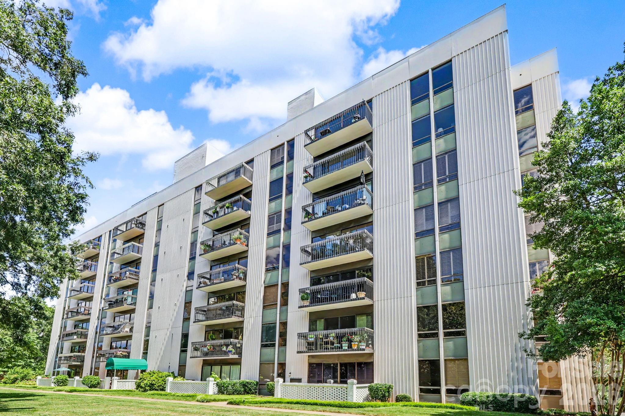 2222 Selwyn Avenue #603 — Charlotte