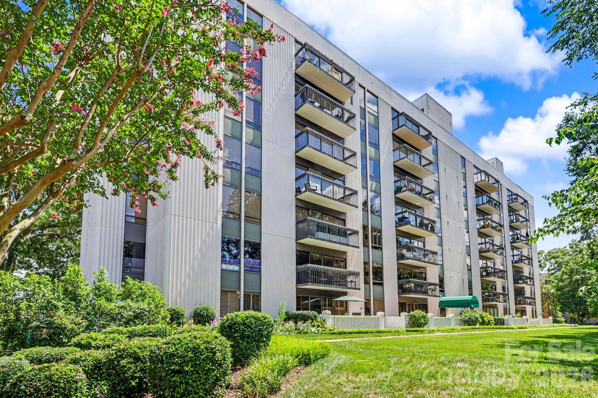 2222 Selwyn Avenue #603 — Charlotte