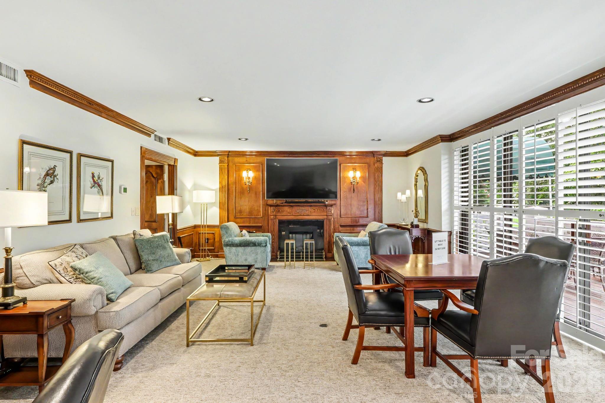 2222 Selwyn Avenue #603 — Charlotte