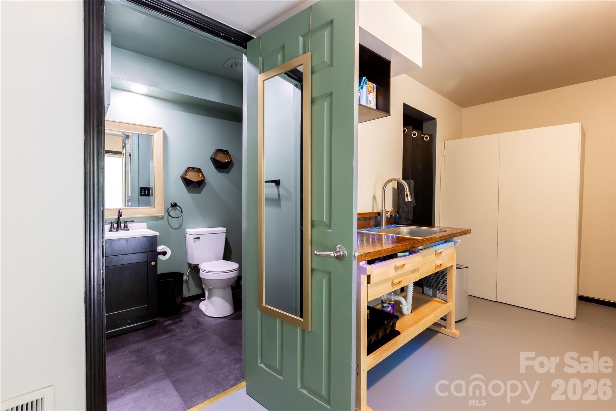 7532 W Berkeley Road — Denver
