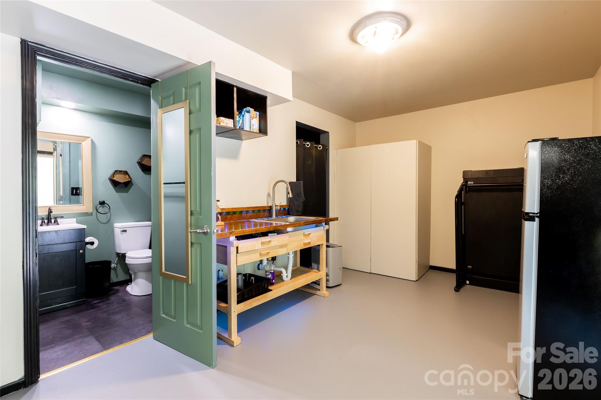 7532 W Berkeley Road — Denver
