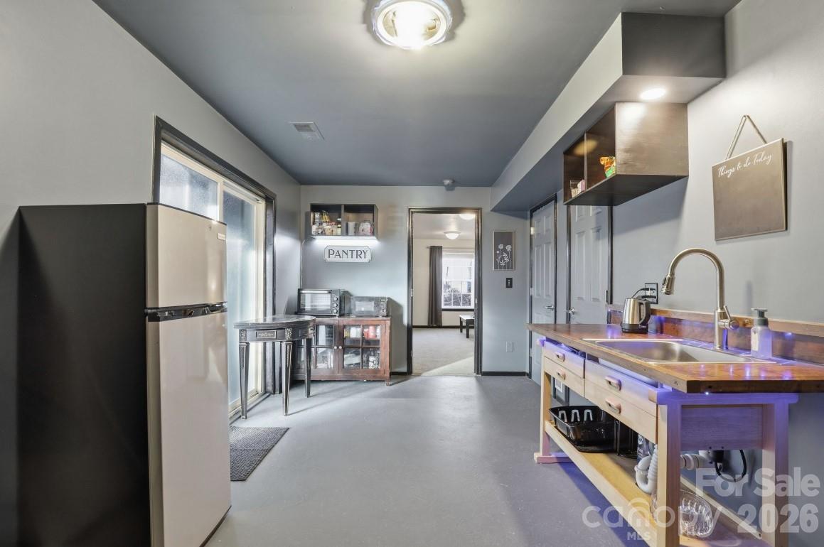 7532 W Berkeley Road — Denver