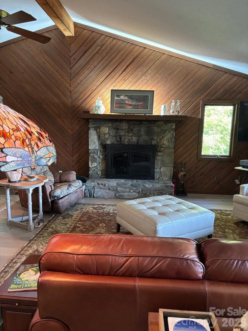 70 Calhoun Ridge Road — Waynesville