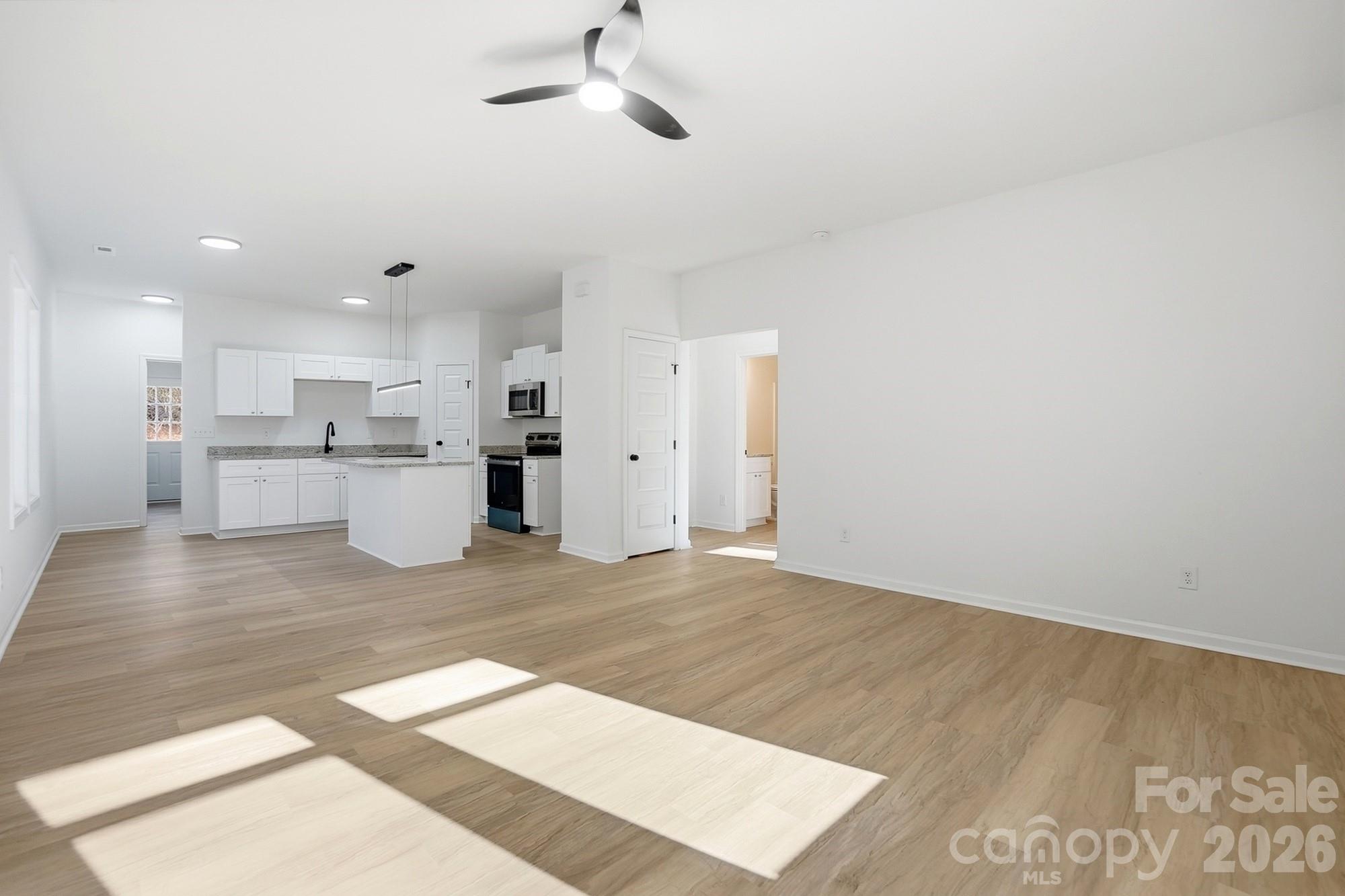 147 W Pine Street — Norwood