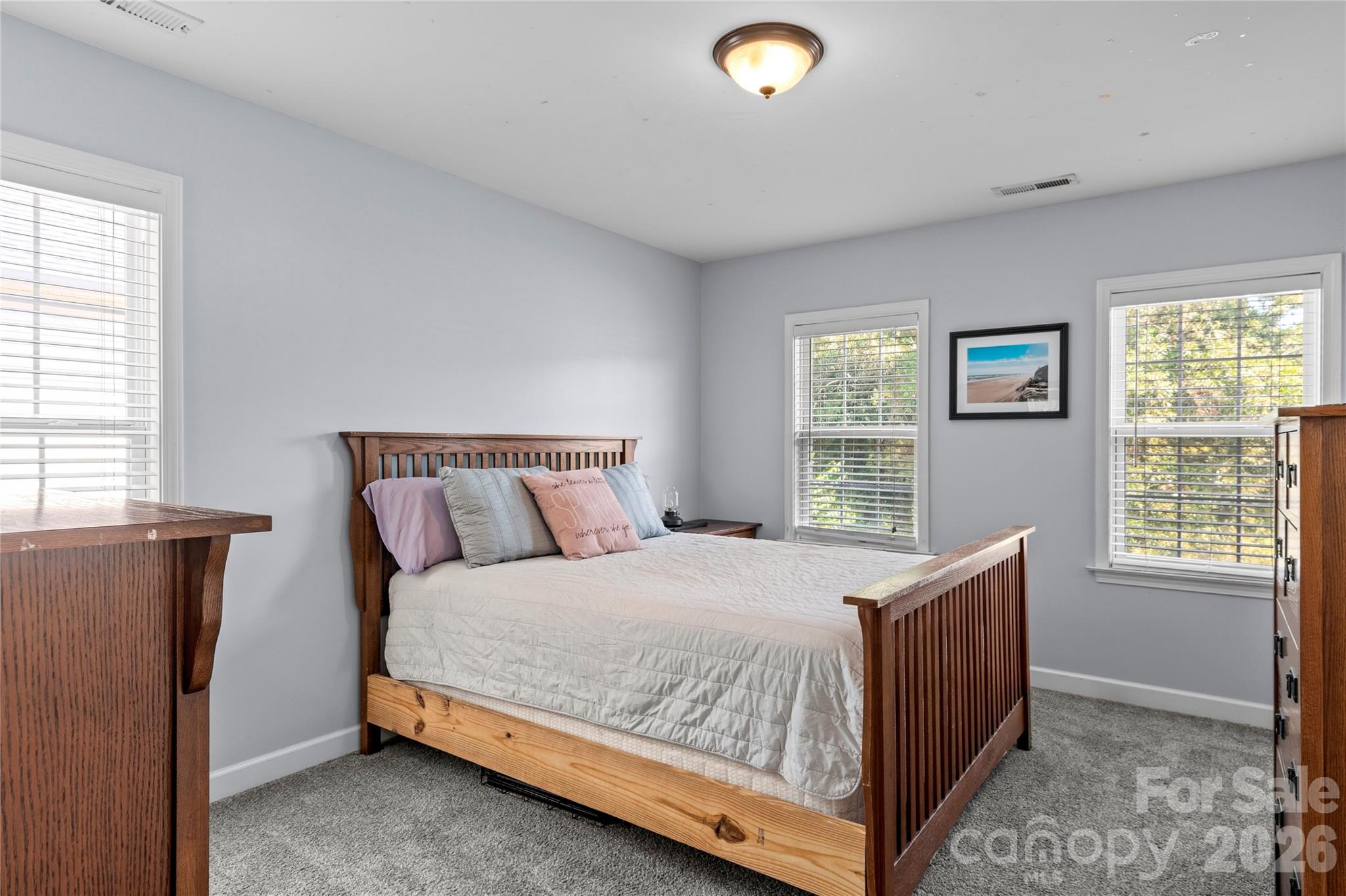 5356 Graycliff Lane — Clemmons