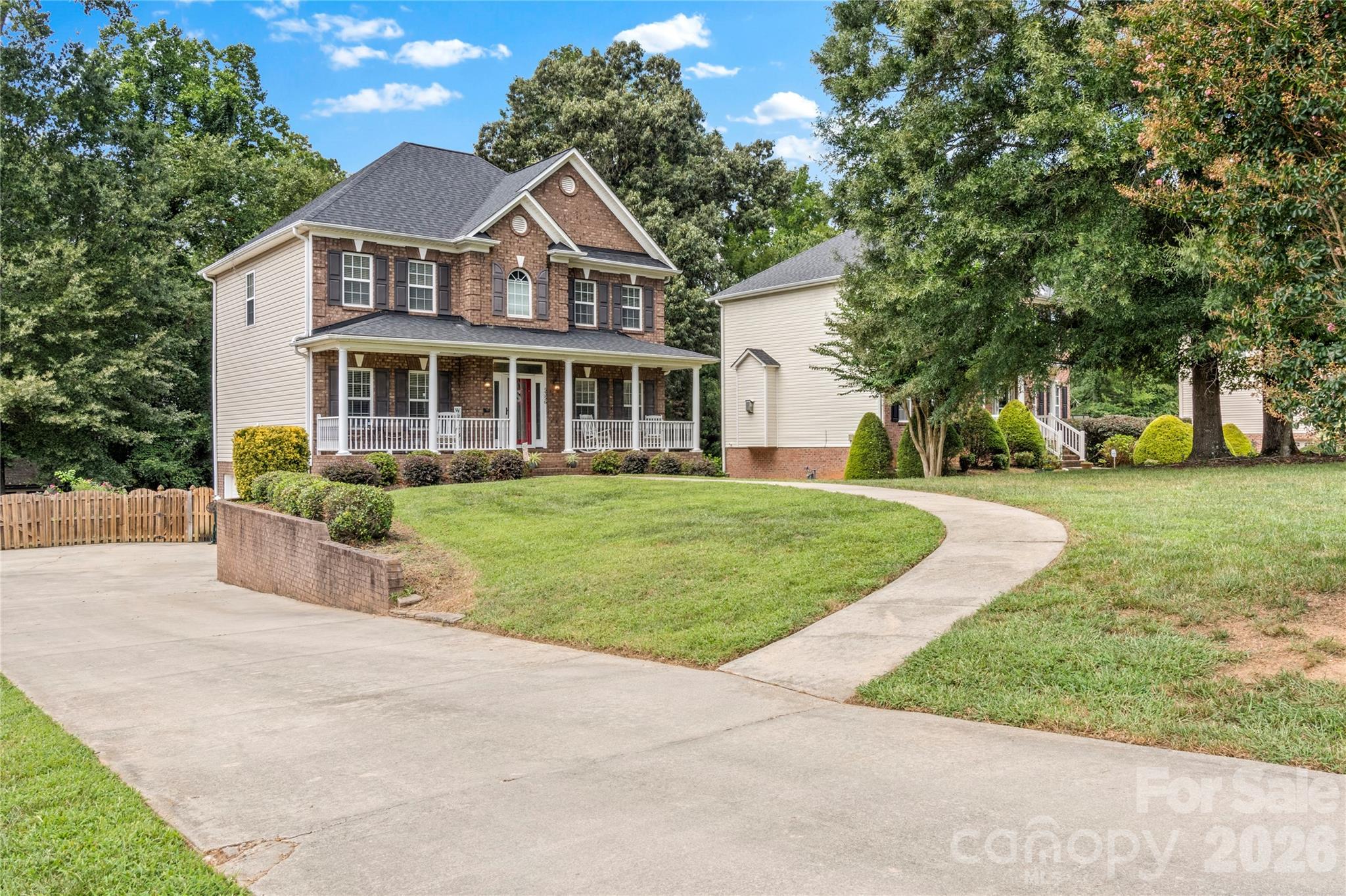 5356 Graycliff Lane — Clemmons