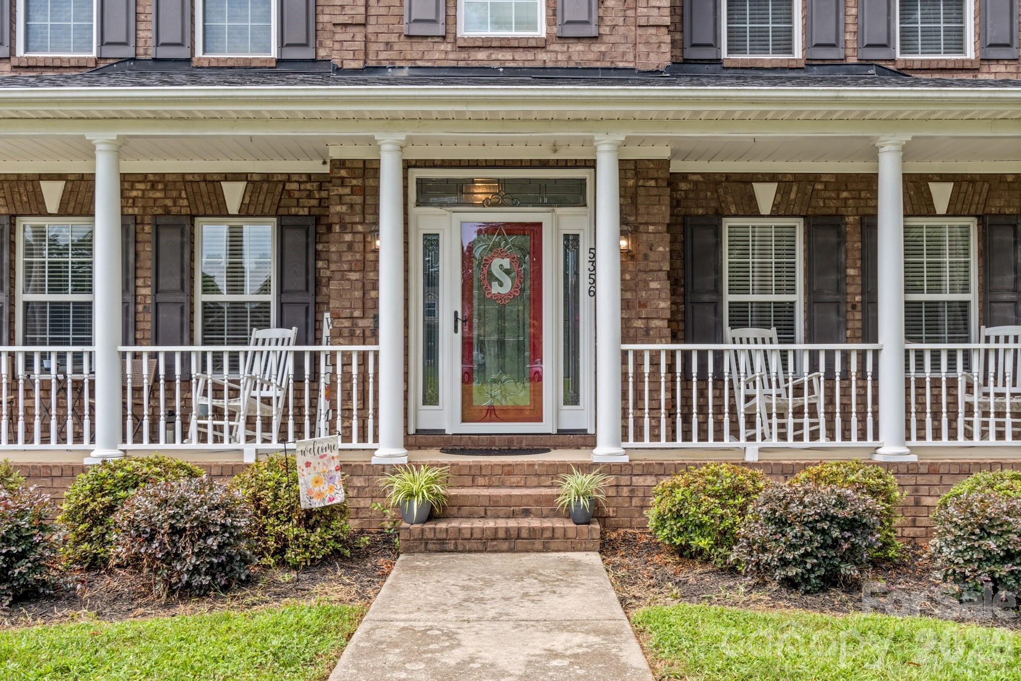 5356 Graycliff Lane — Clemmons