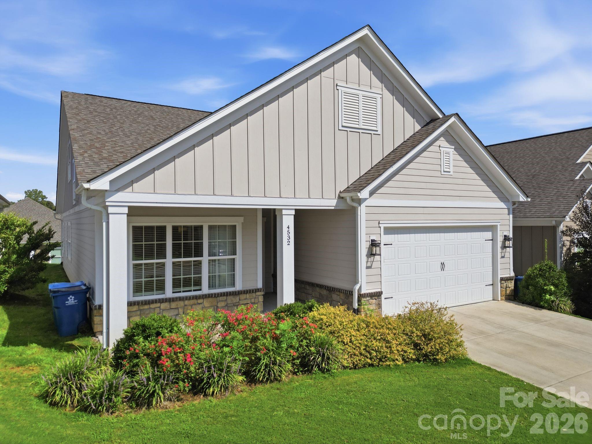 4532 Stellata Loop — Sherrills Ford