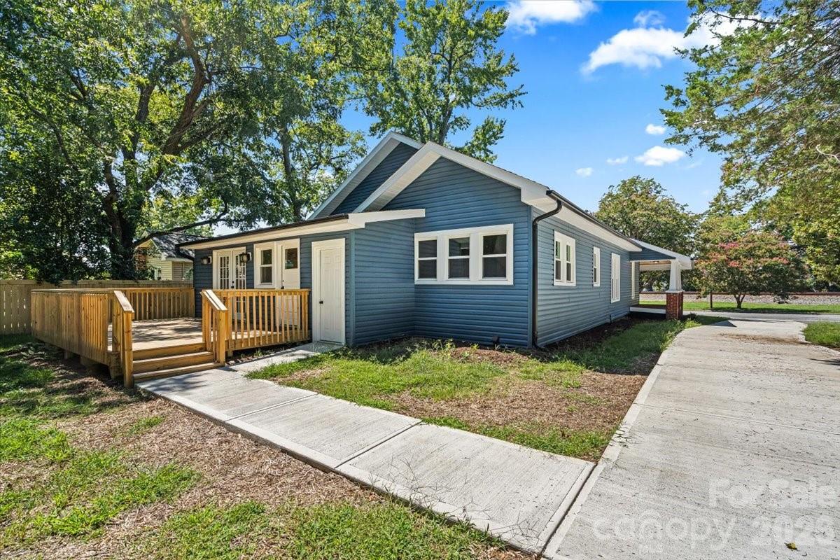 317 S Ridge Avenue — Kannapolis