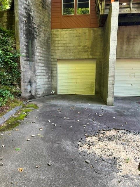 157 Toxaway Views Drive — Lake Toxaway