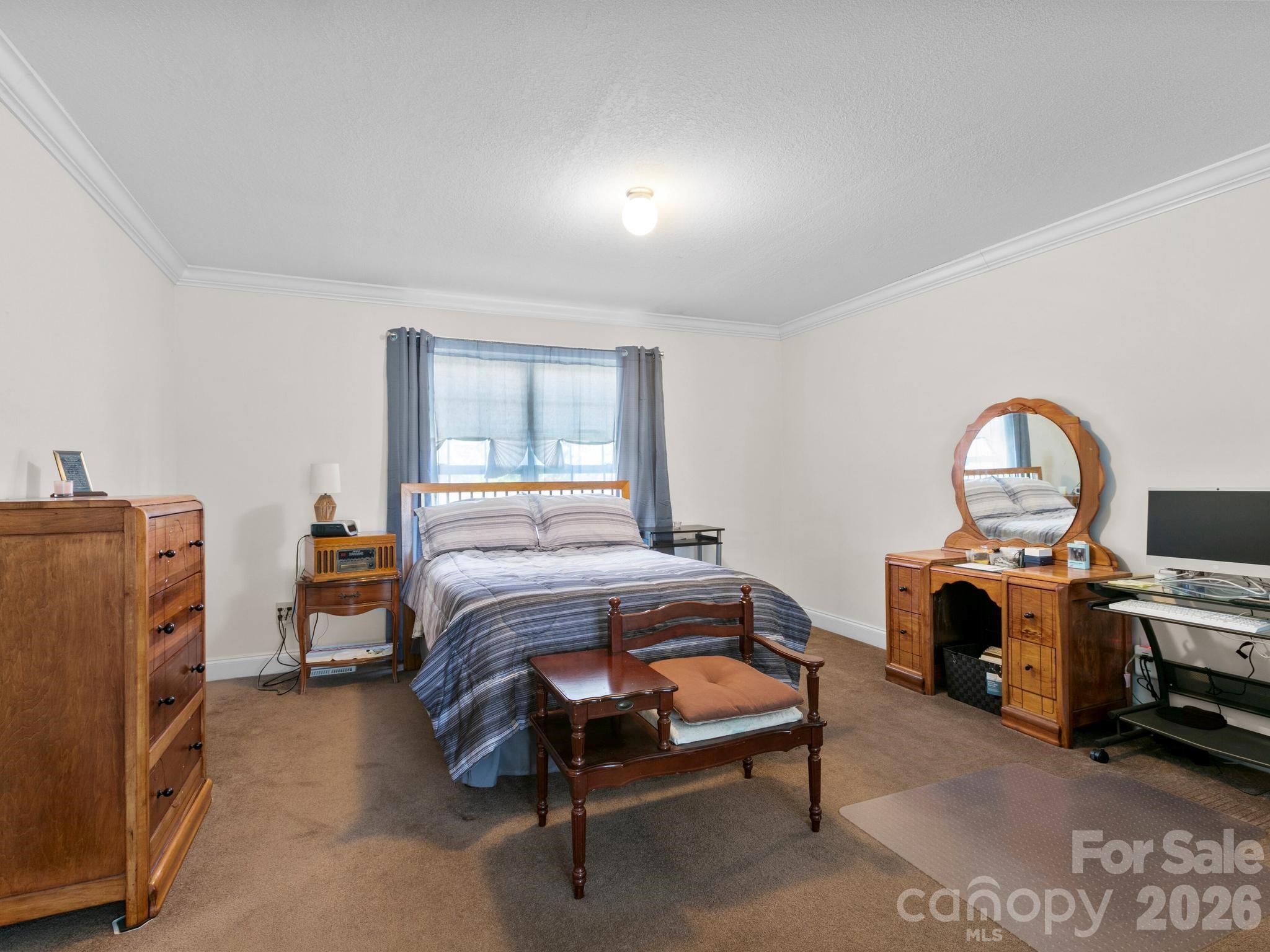28 Chapel Park Road — Asheville