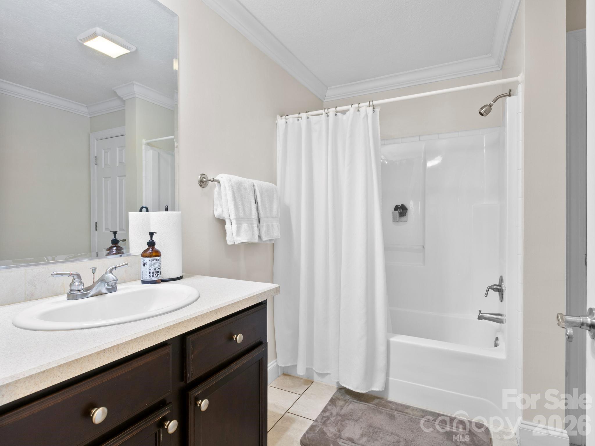 28 Chapel Park Road — Asheville
