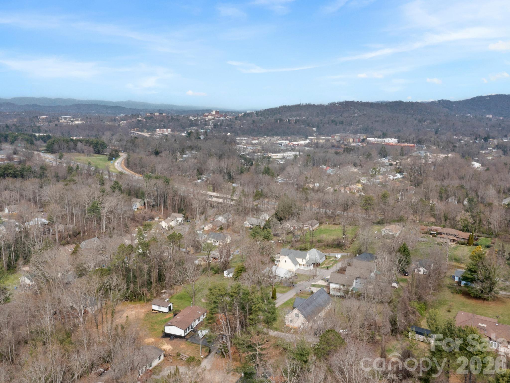 28 Chapel Park Road — Asheville