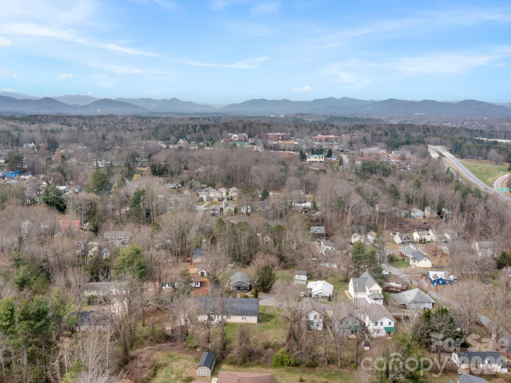 28 Chapel Park Road — Asheville