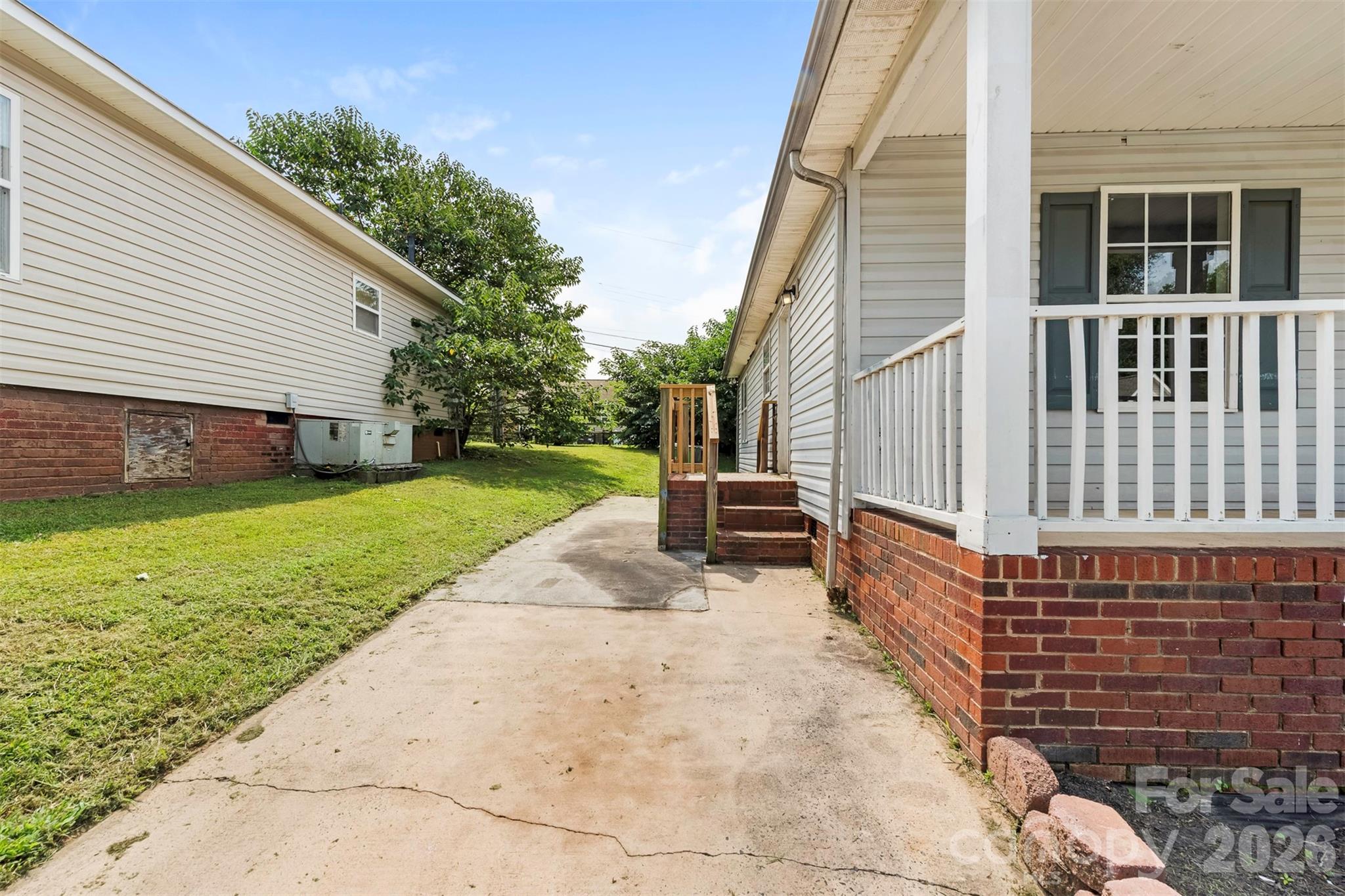 427 Katonah Avenue — Charlotte