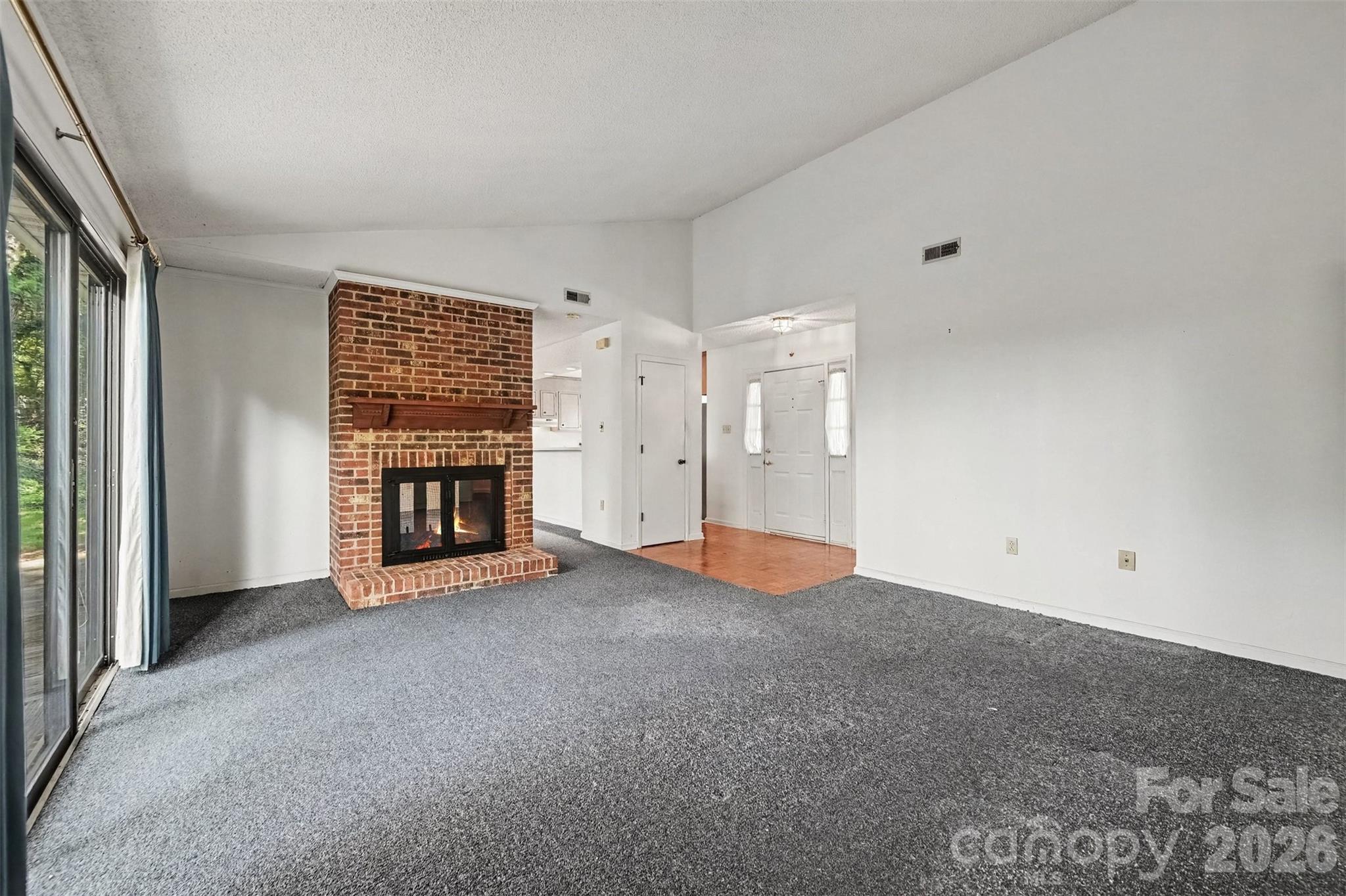 8248 Oakley Lane — Charlotte