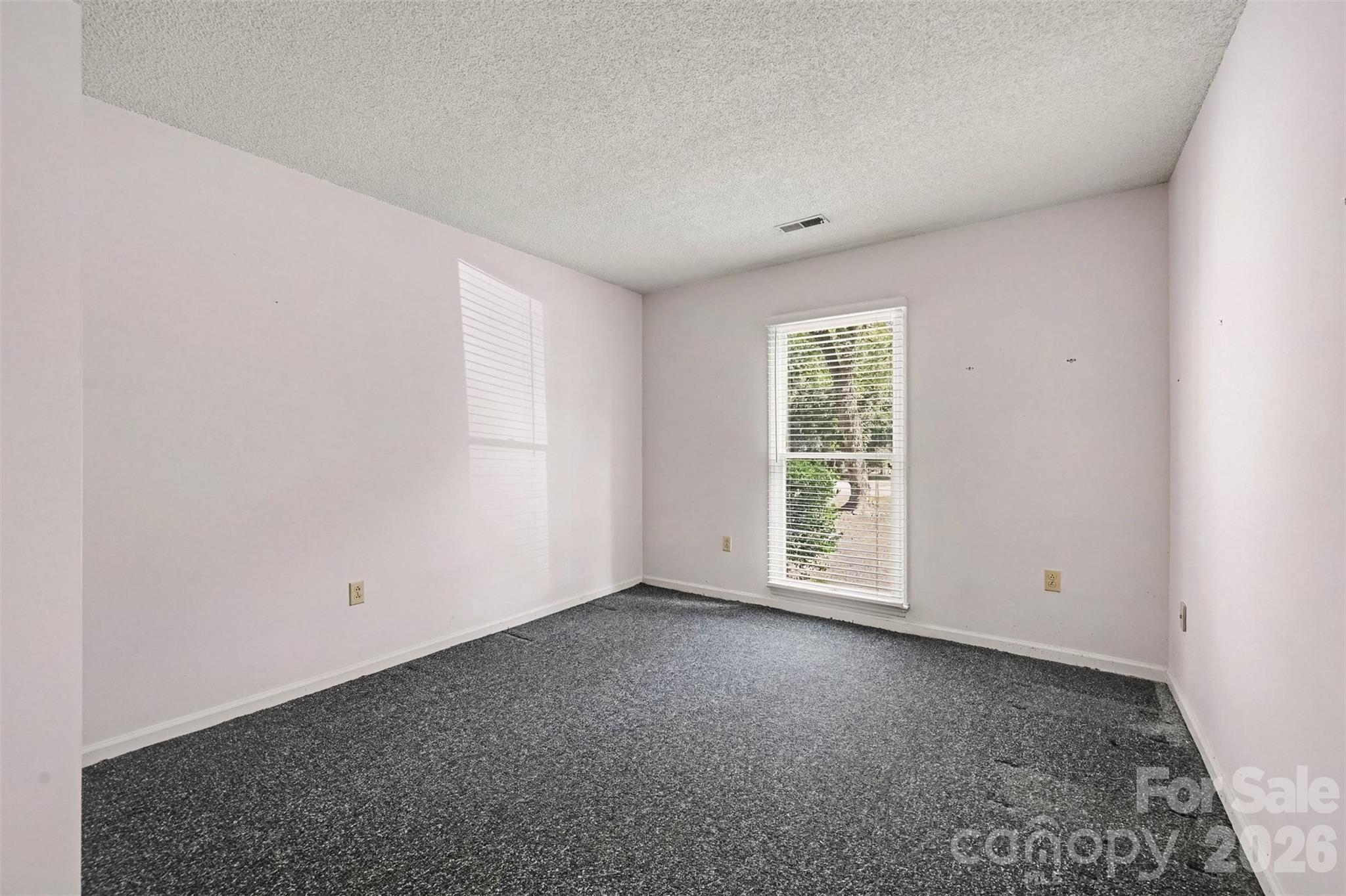 8248 Oakley Lane — Charlotte