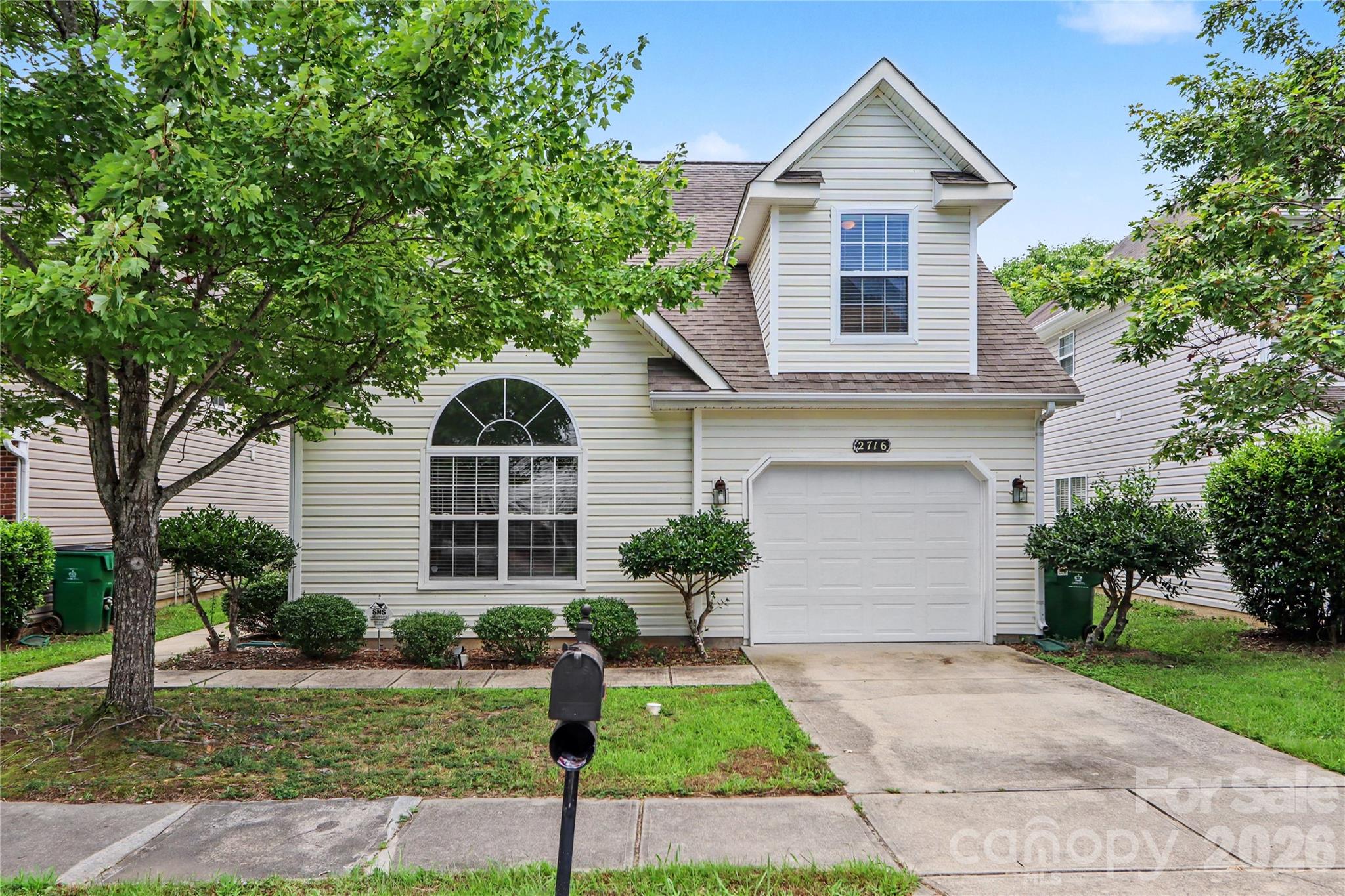 2716 Rozzelles Landing Drive — Charlotte