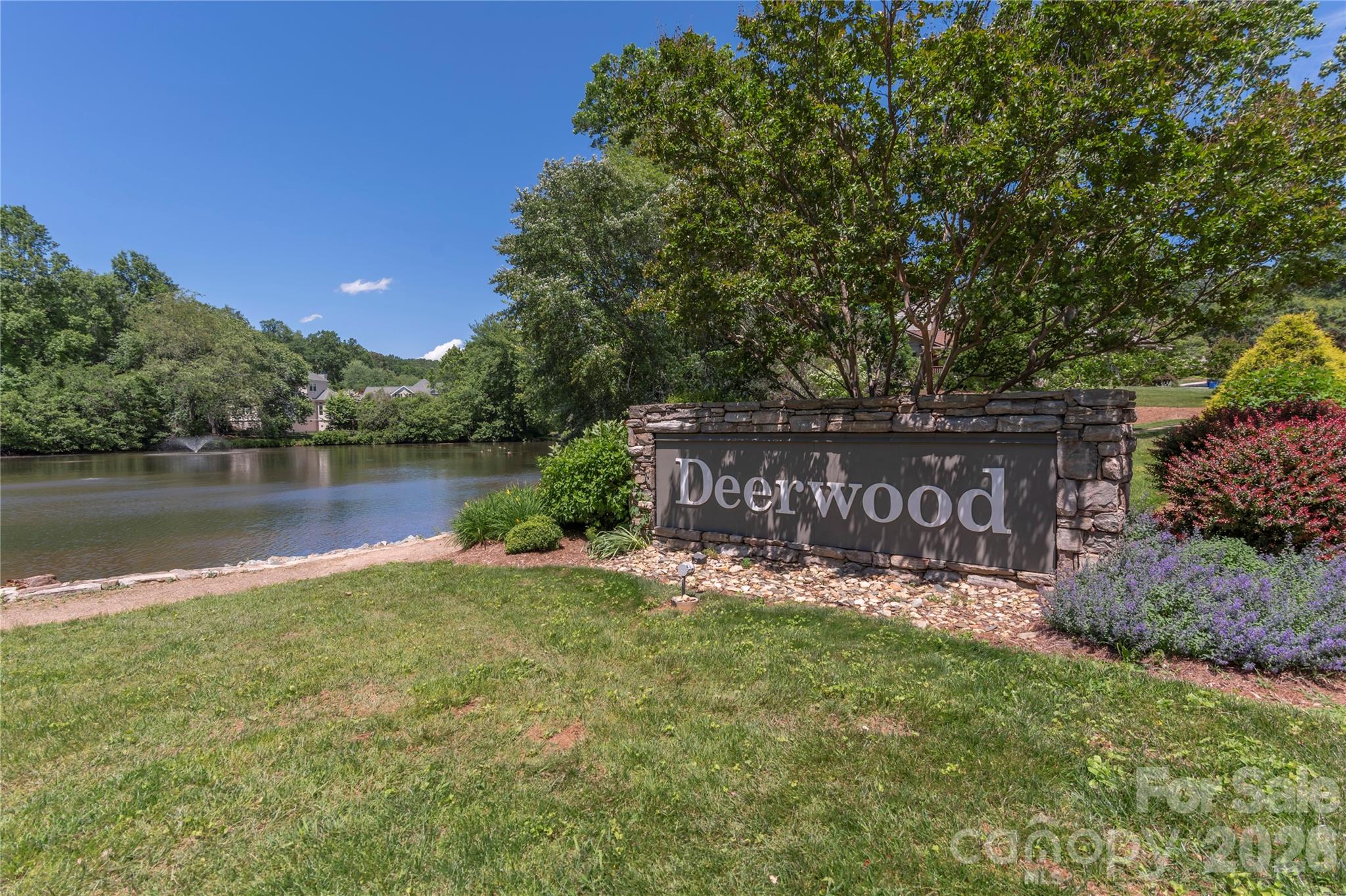 121 Deerlake Drive — Asheville