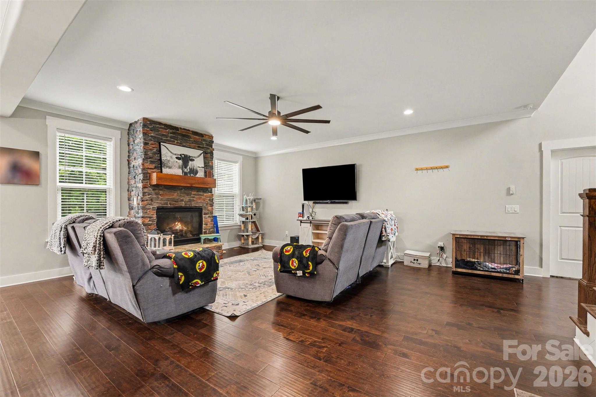 496 Bellingshire Drive — Mt Ulla