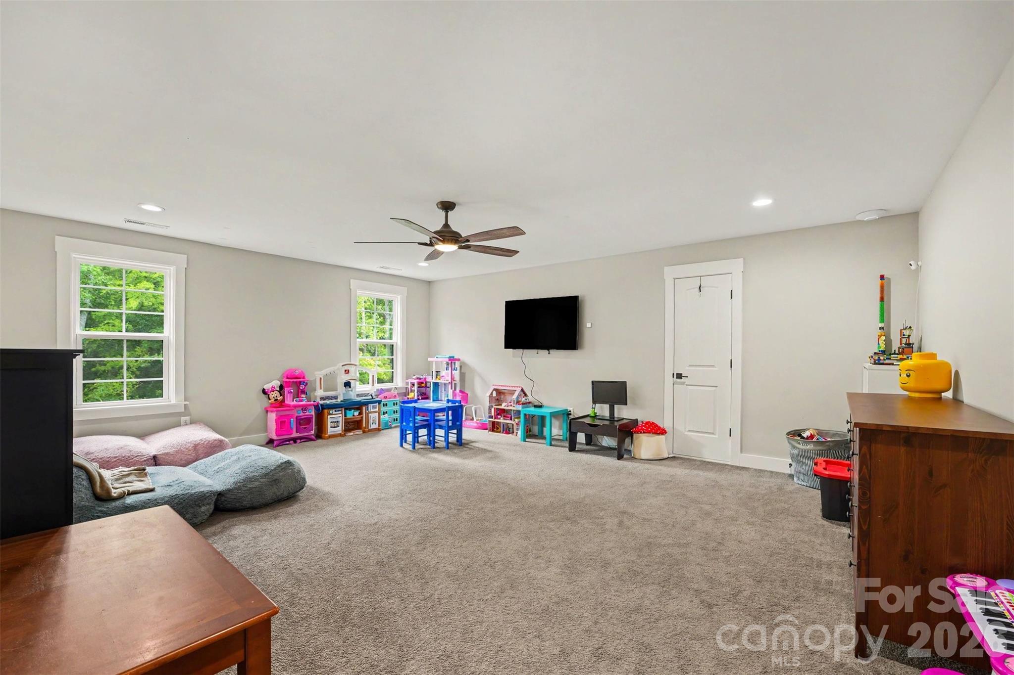 496 Bellingshire Drive — Mt Ulla