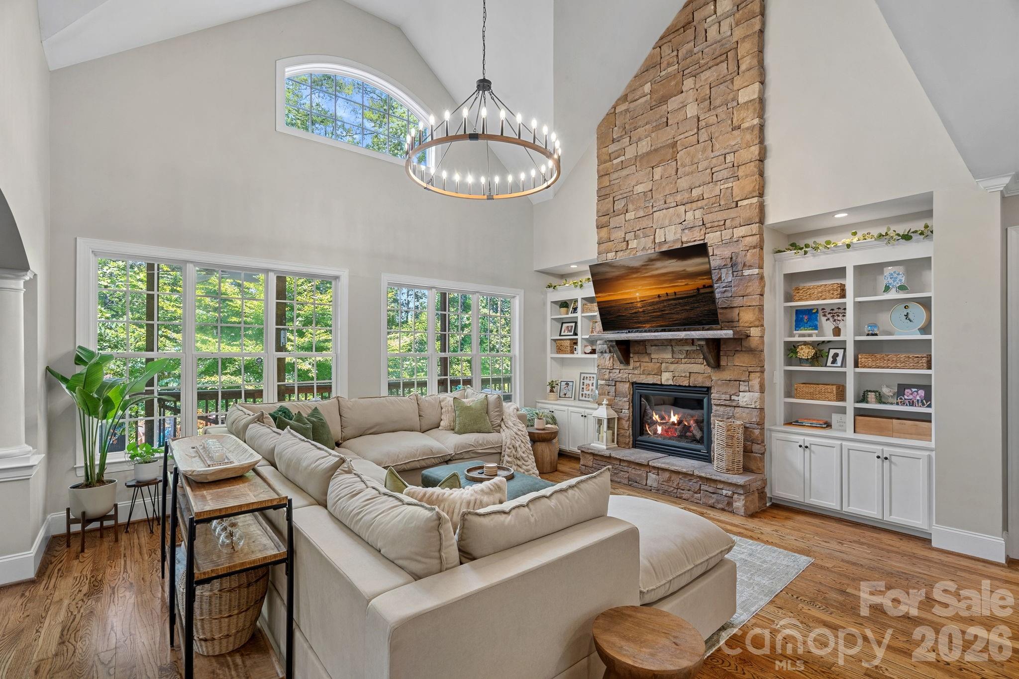3850 Oakdale Road — Charlotte