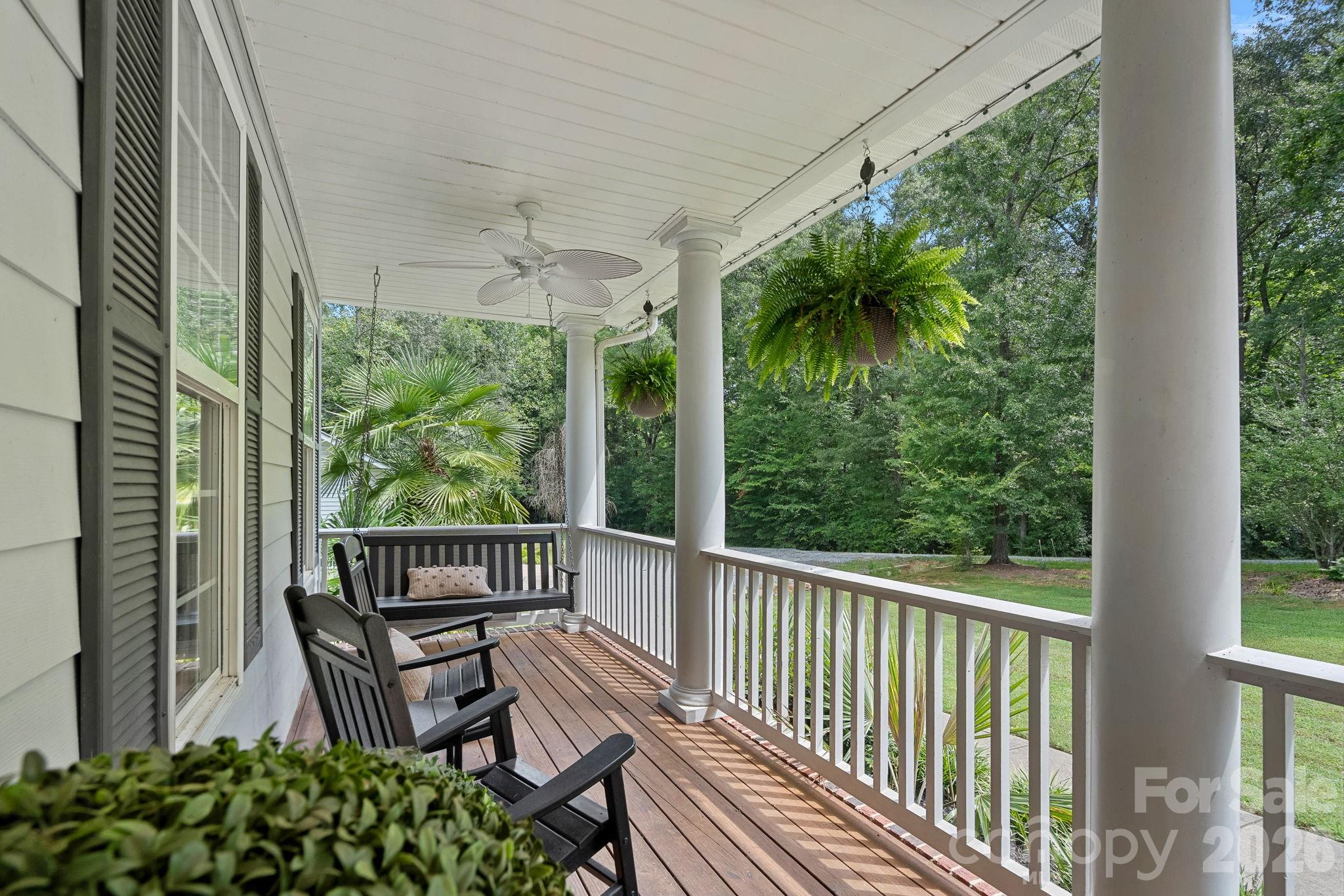 3850 Oakdale Road — Charlotte