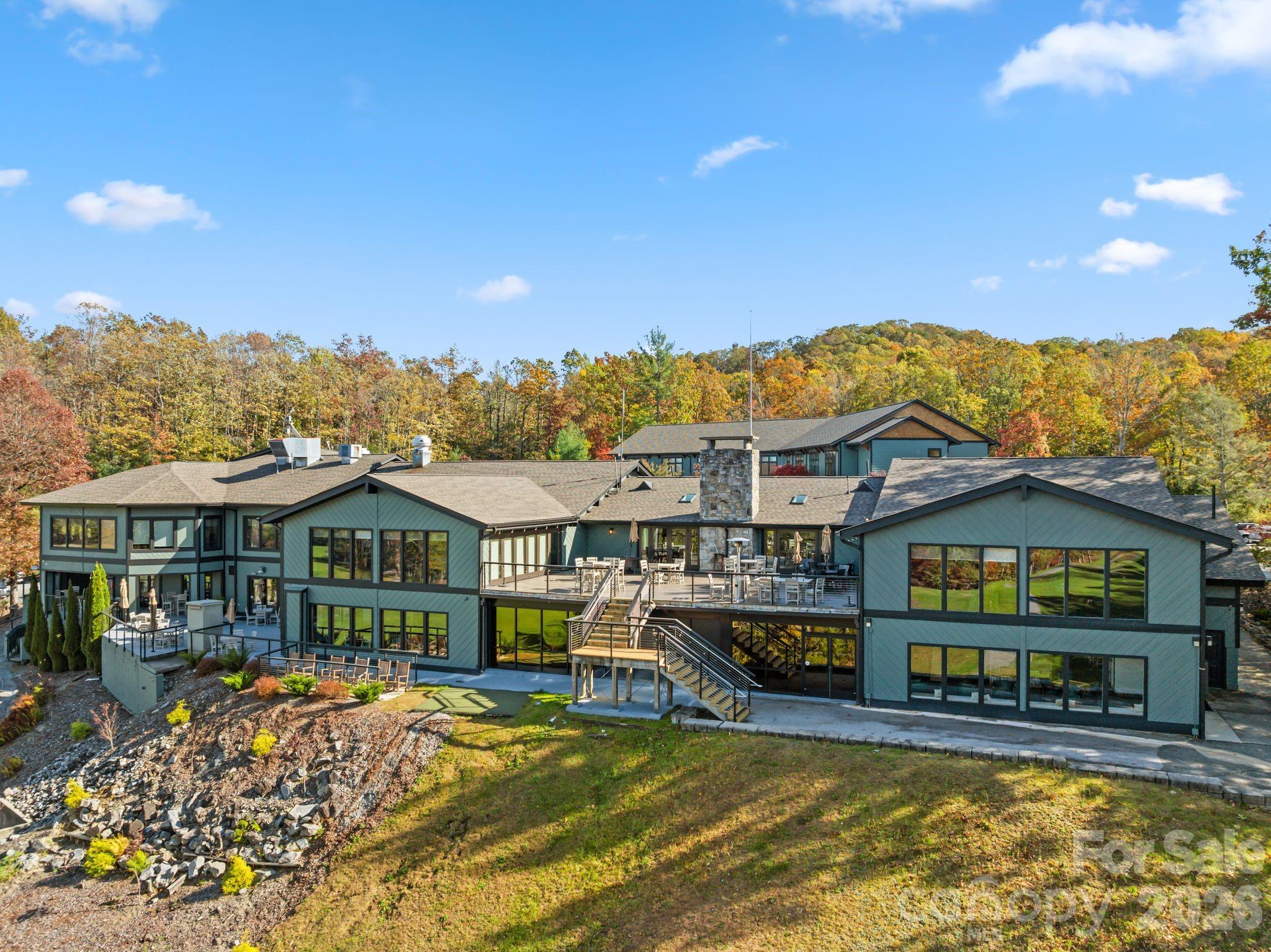 4583 Connestee Trail — Brevard