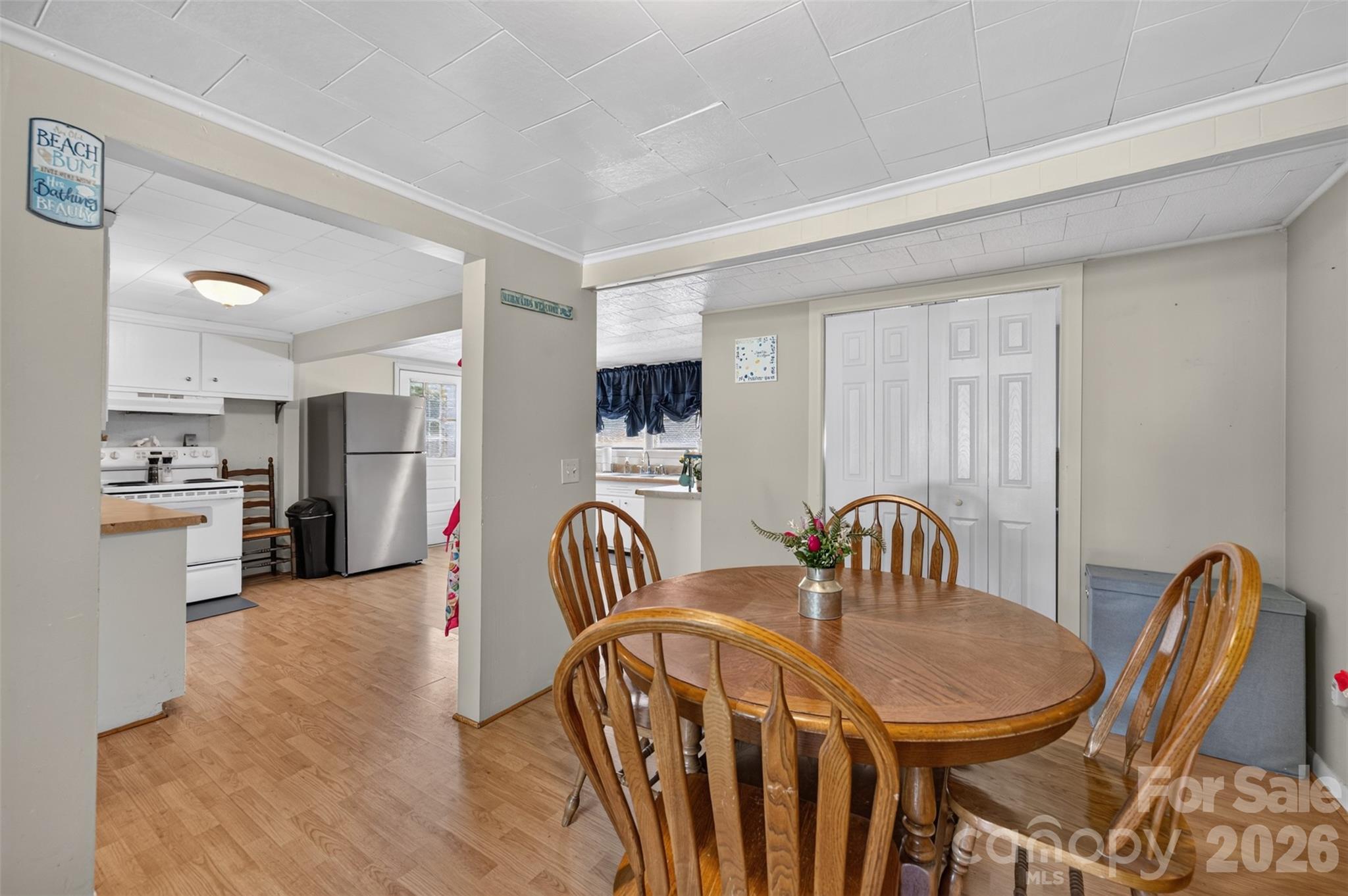 314 22nd Street Court SE — Hickory