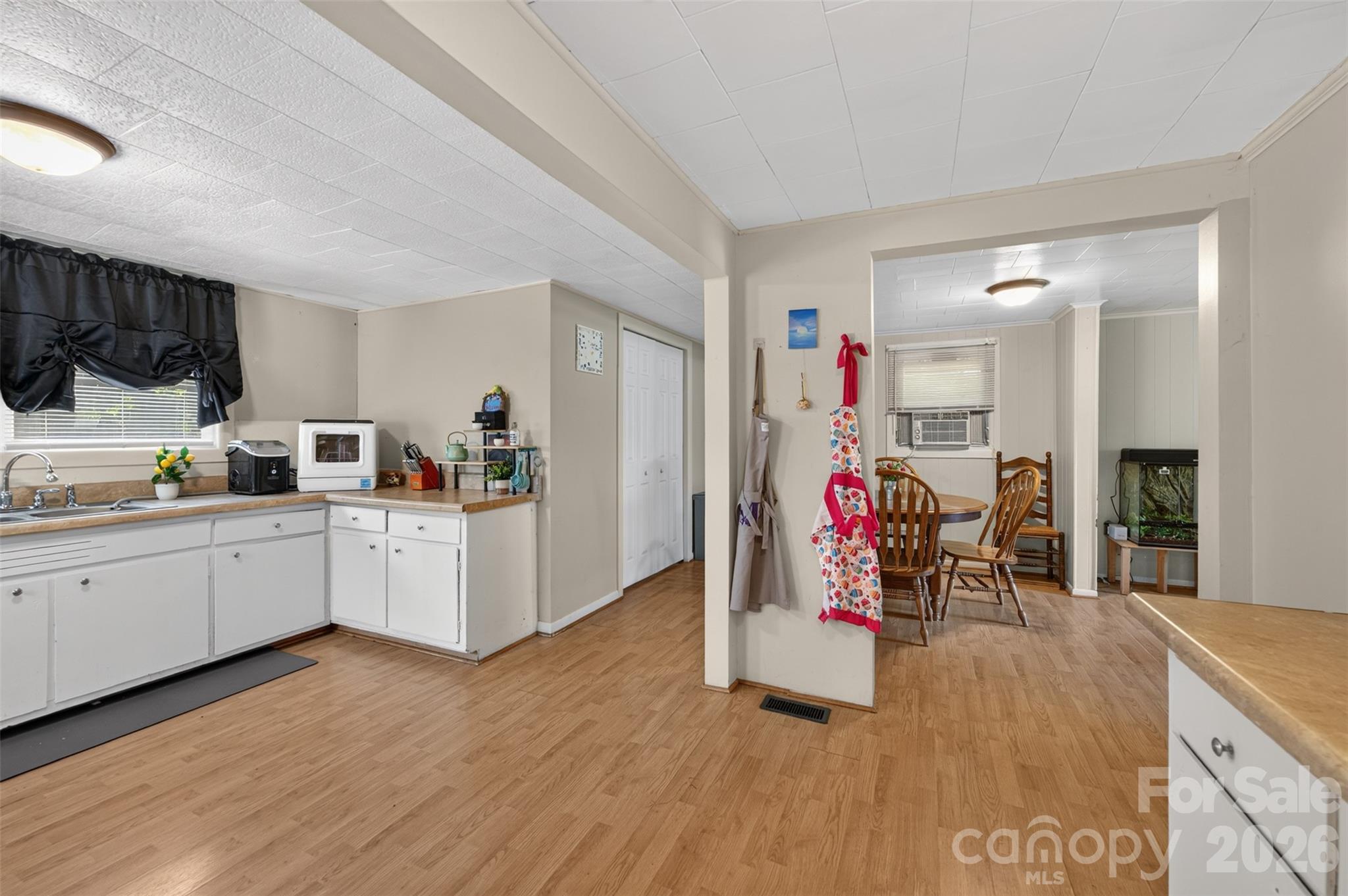 314 22nd Street Court SE — Hickory