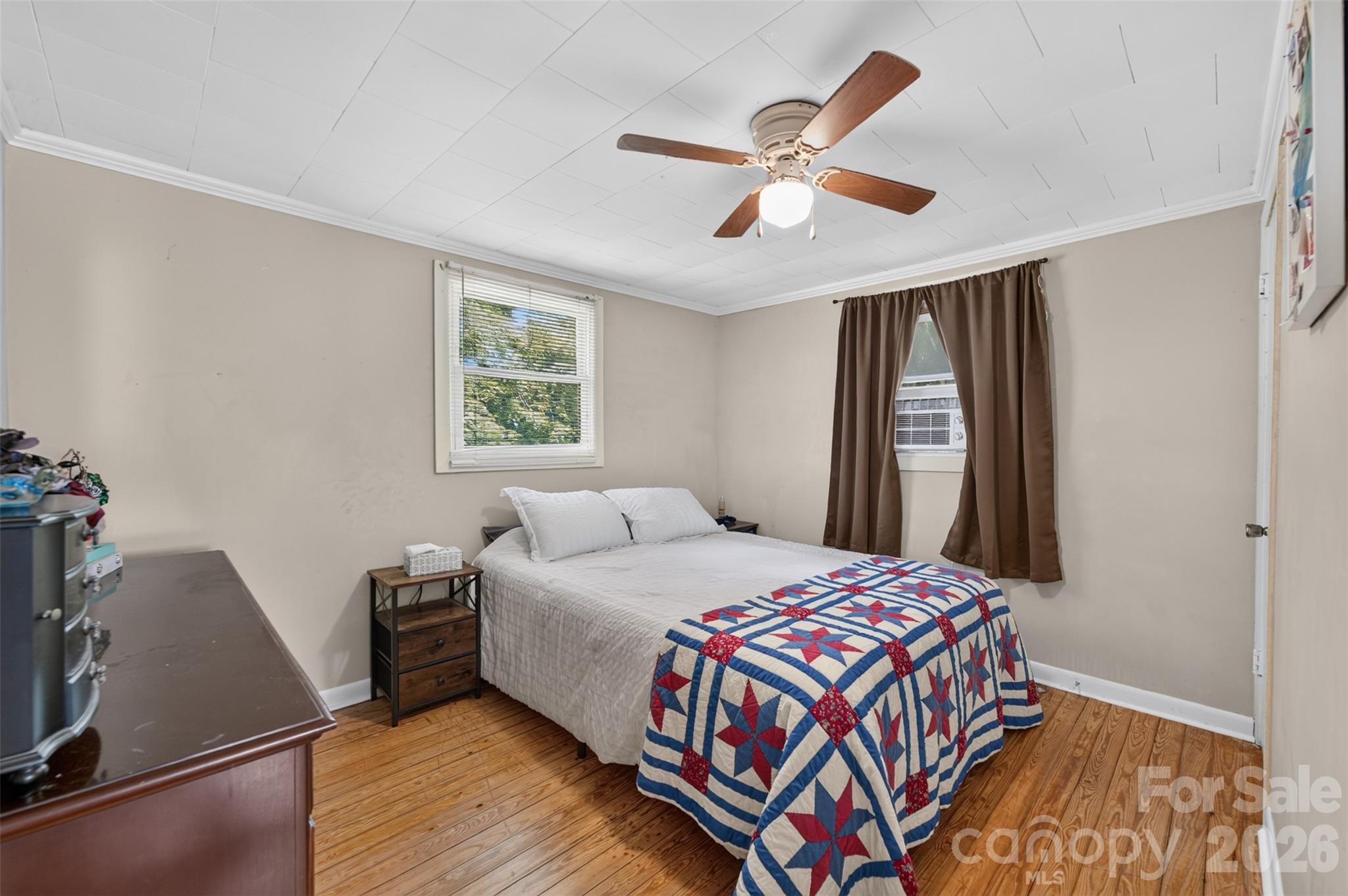 314 22nd Street Court SE — Hickory
