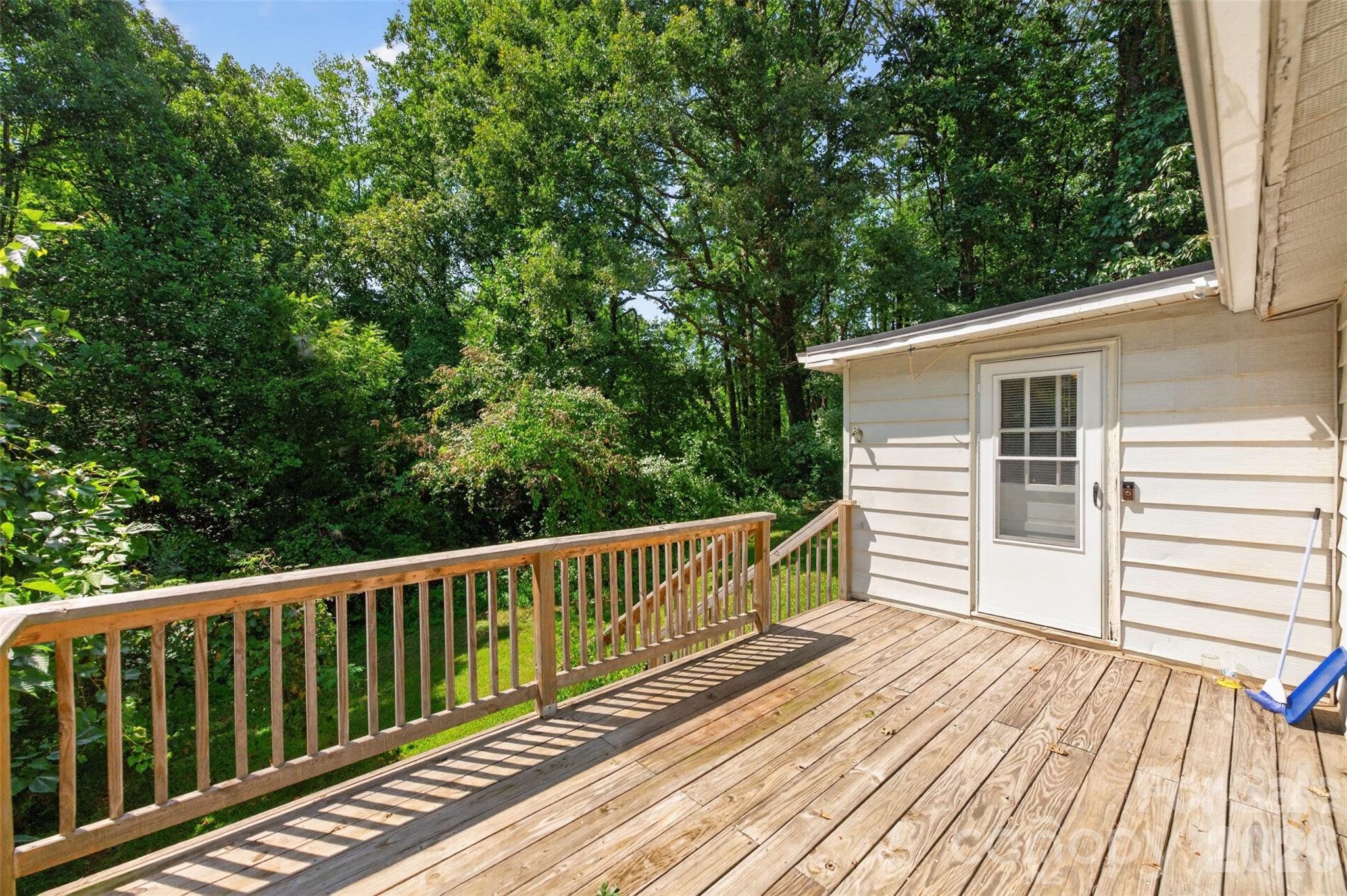 314 22nd Street Court SE — Hickory