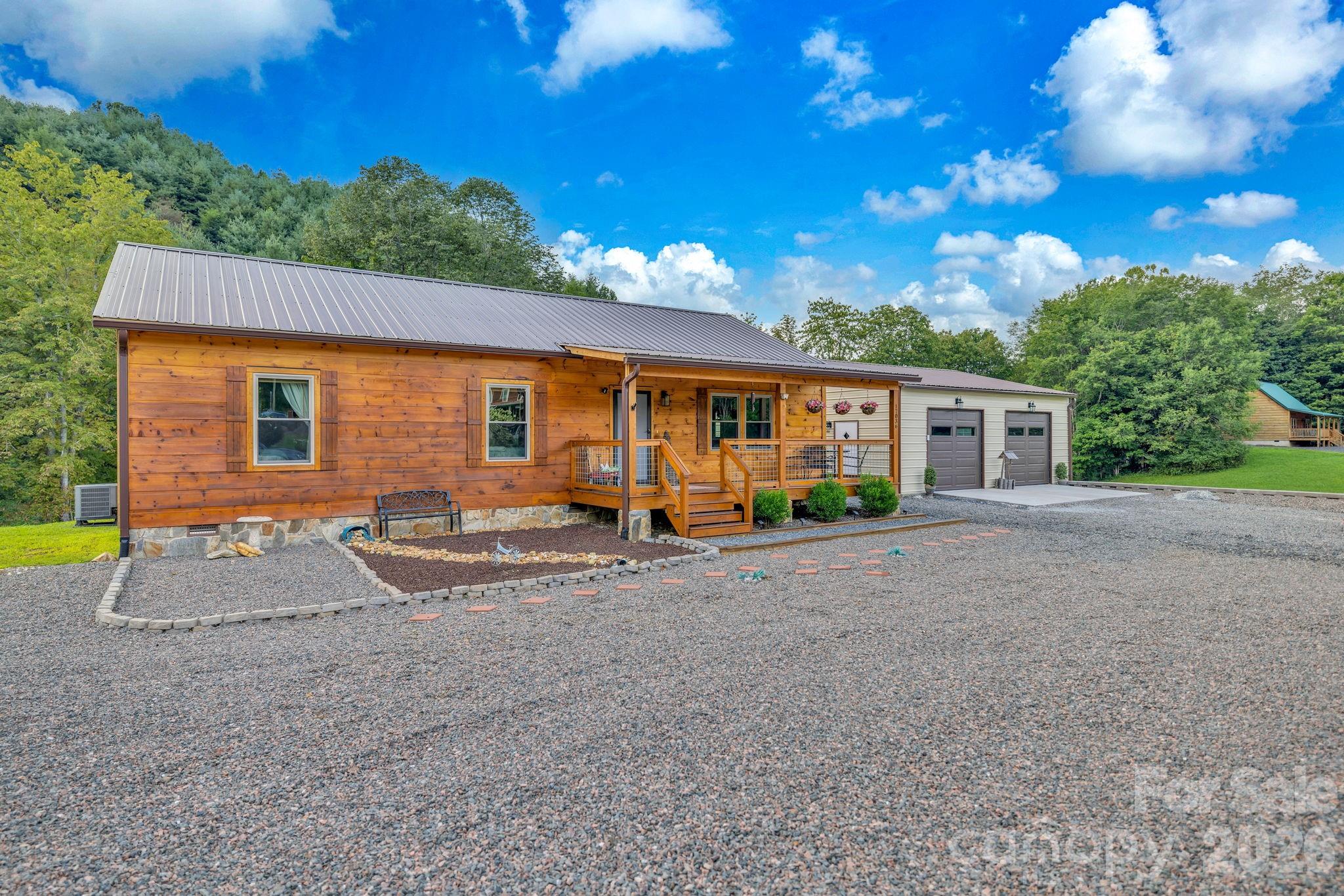 17036 Hwy 88 None W — Creston
