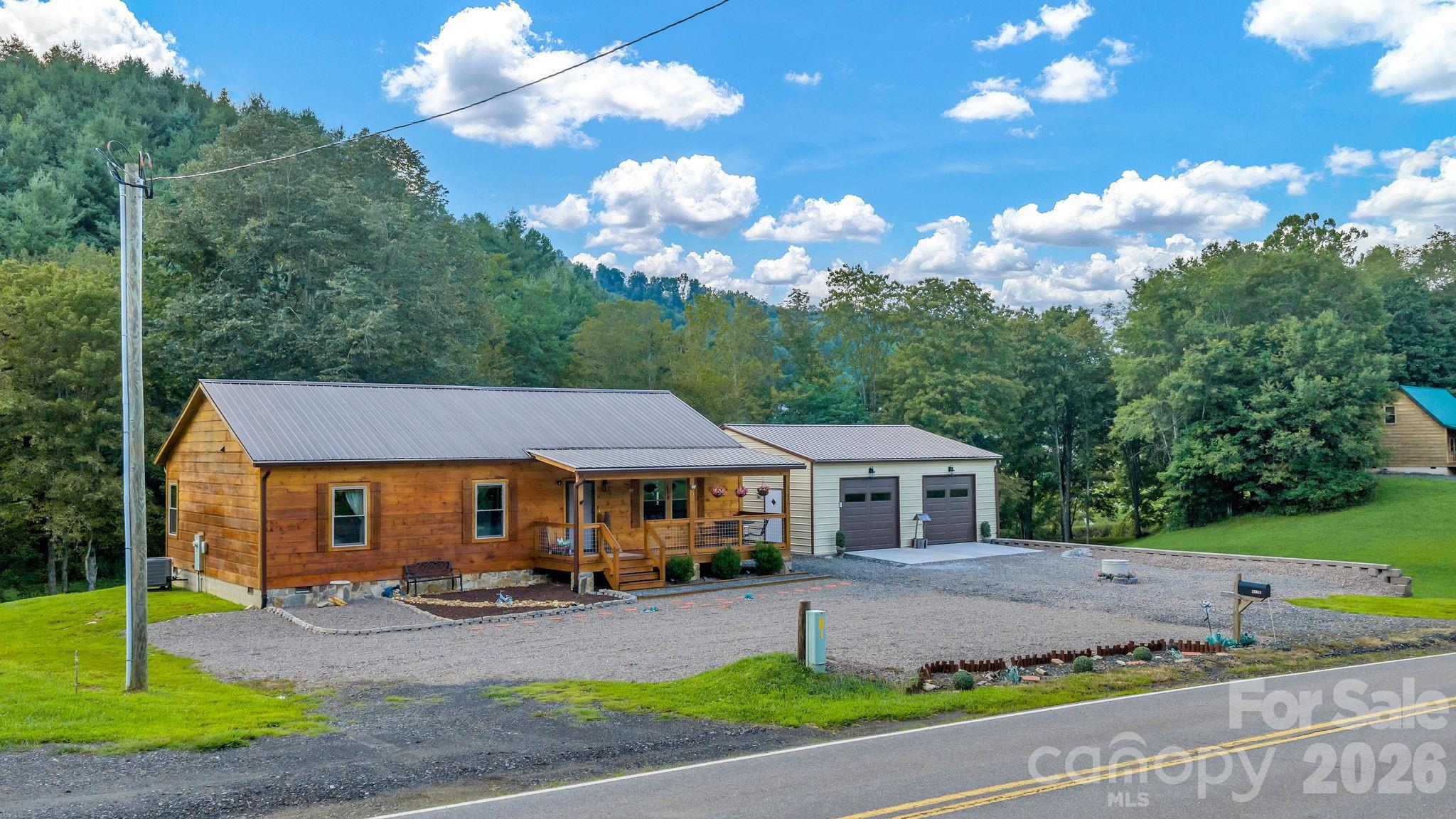 17036 Hwy 88 None W — Creston