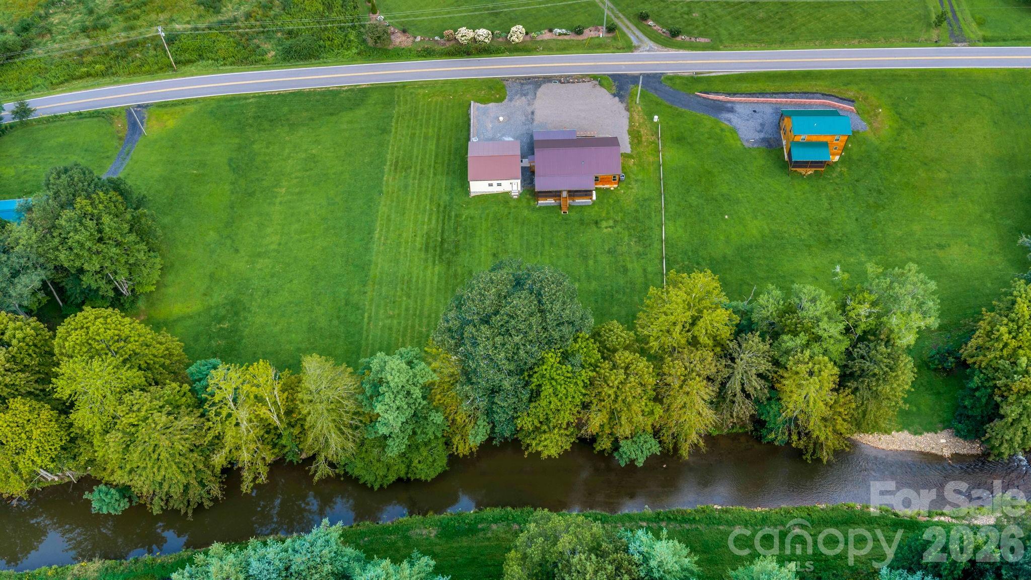 17036 Hwy 88 None W — Creston