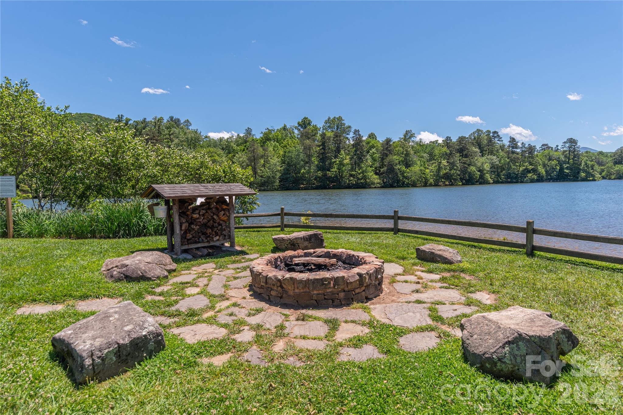 10 Buckhorn Gap Road — Biltmore Lake