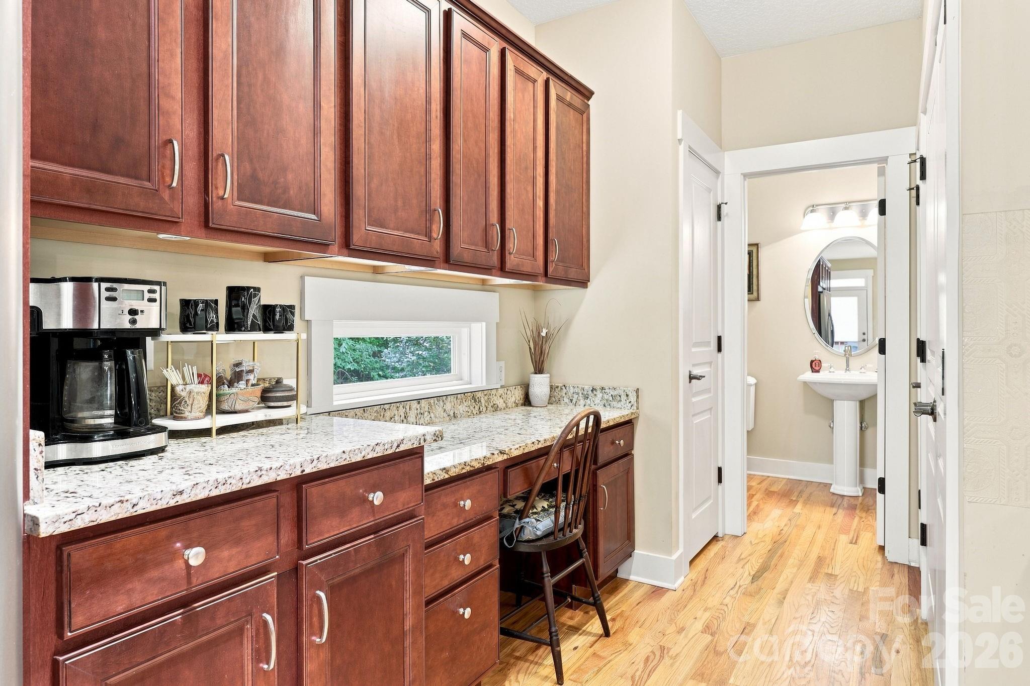 19 Oakhaven Terrace — Asheville