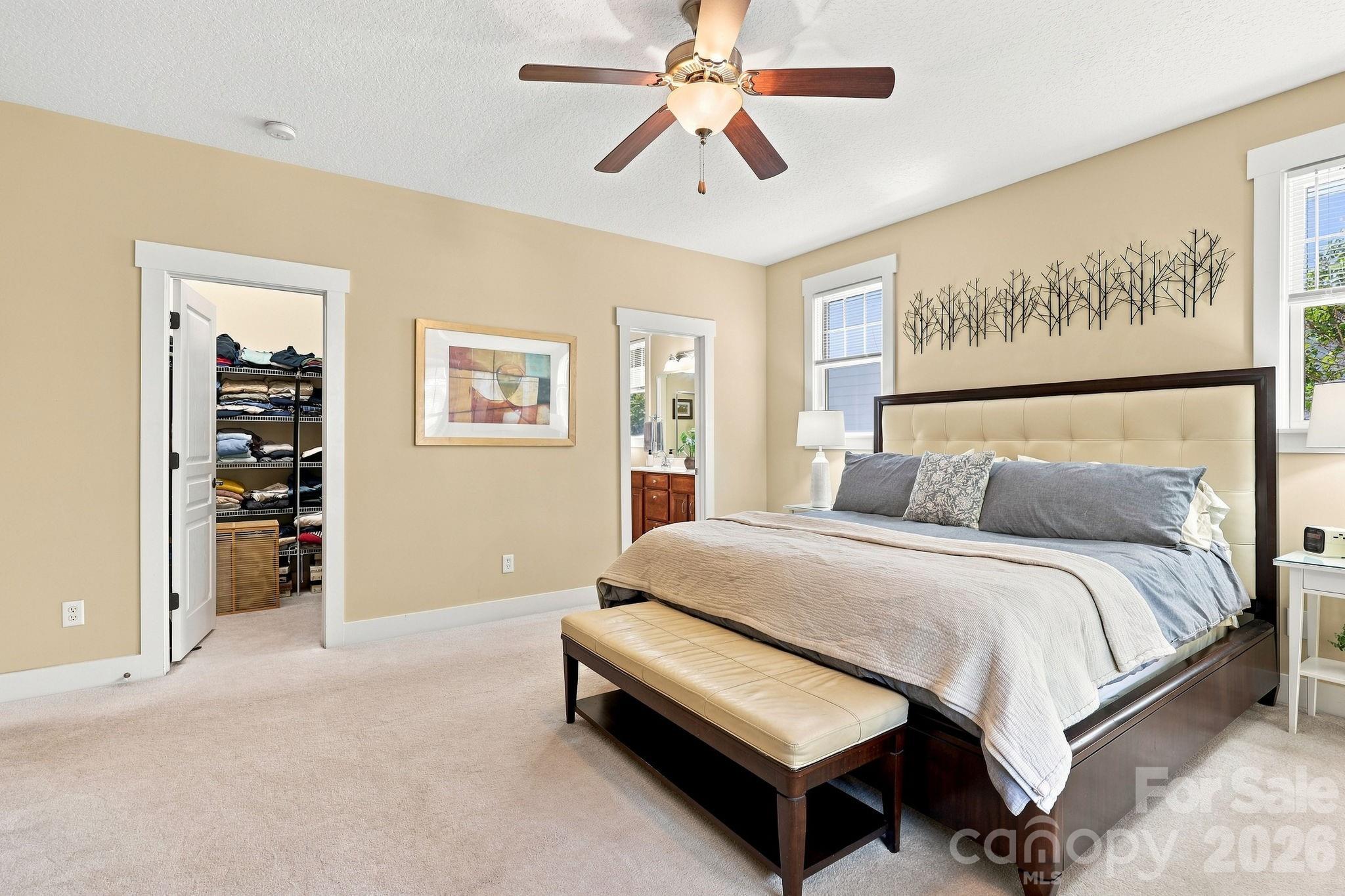 19 Oakhaven Terrace — Asheville