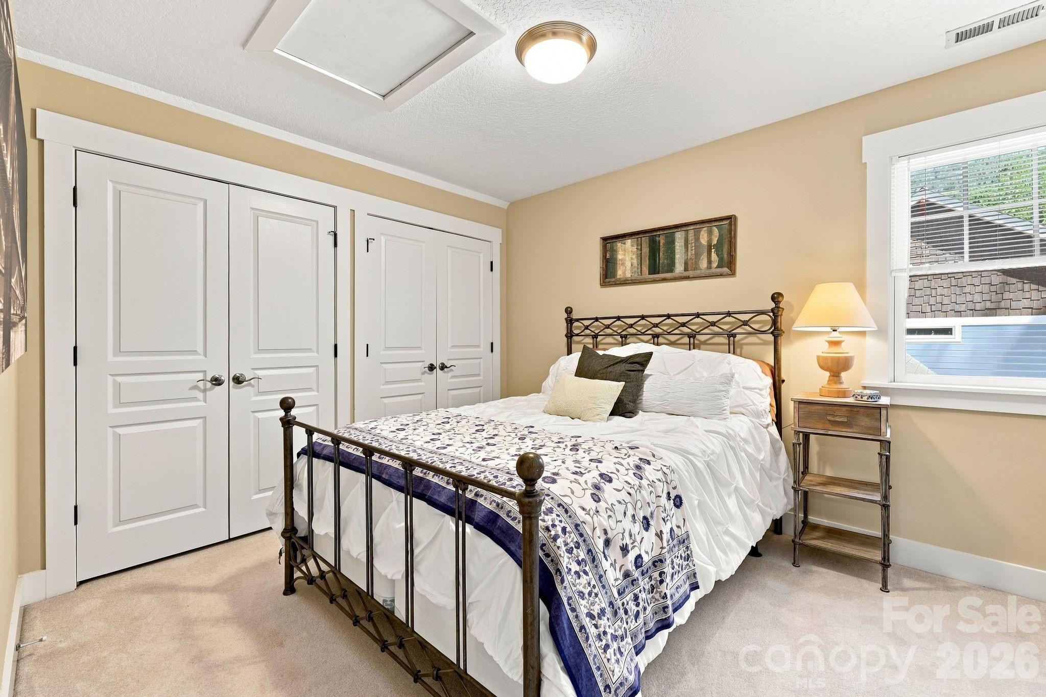 19 Oakhaven Terrace — Asheville