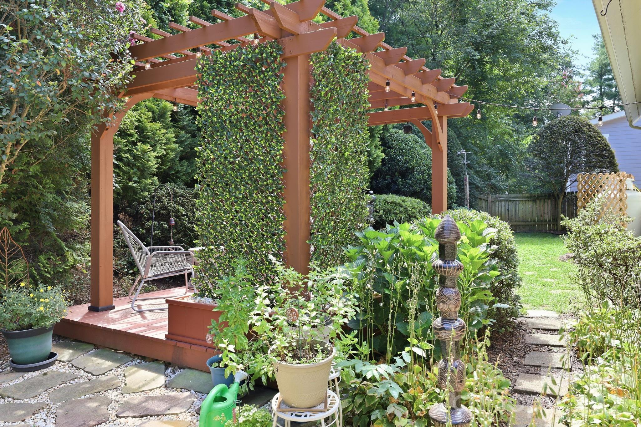 19 Oakhaven Terrace — Asheville